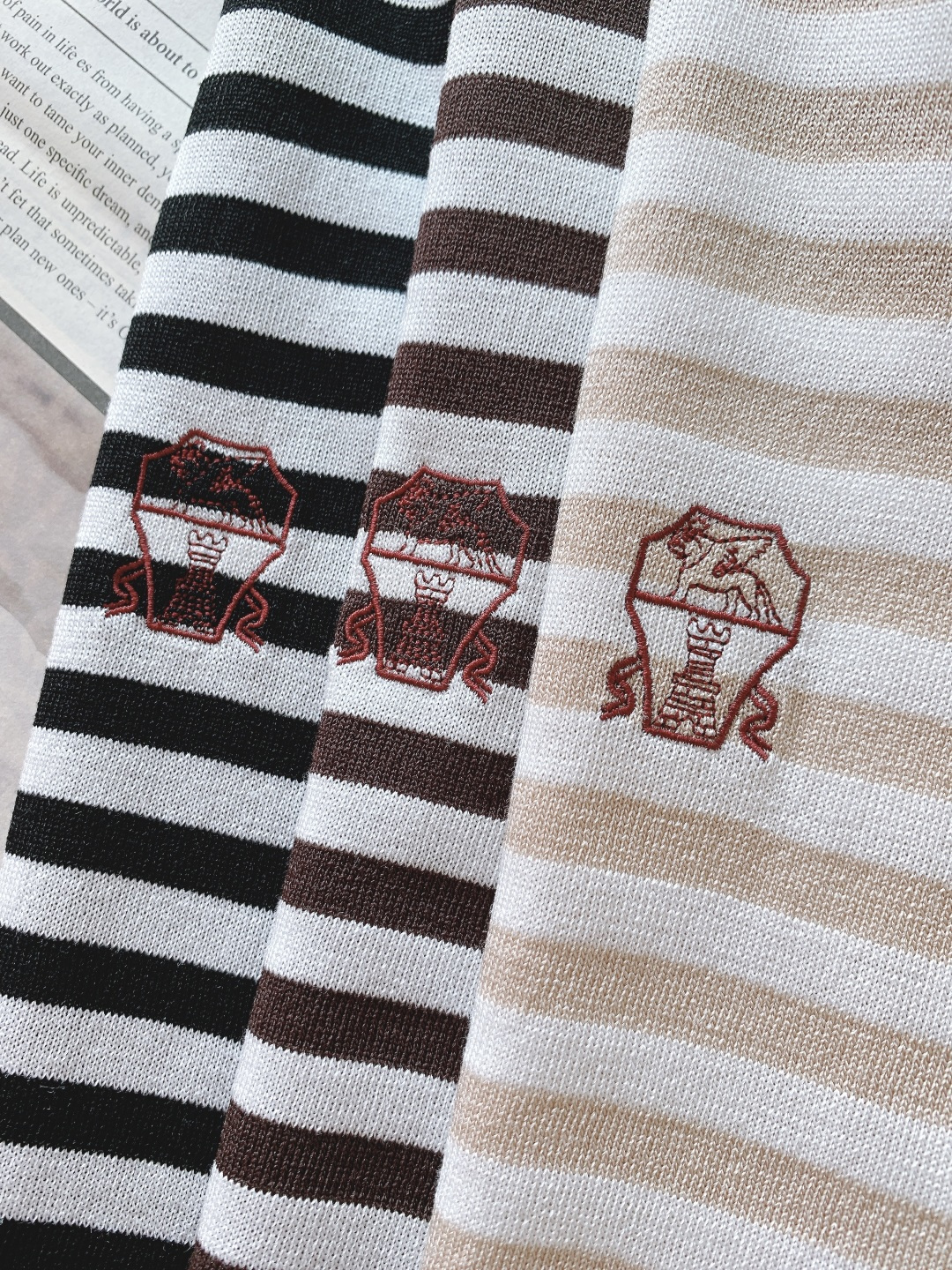 Brunello Cucinelli 布鲁奈罗.库奇内利 2026SS春夏新品复古条纹翻领T恤👔轻奢质感