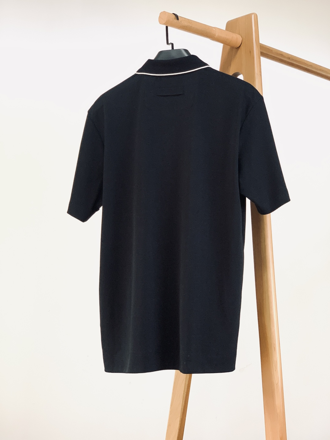 Ermenegildo Zegna 杰尼亚 2026SS春夏新品休闲翻领Polo，简约大气自带高级感，上