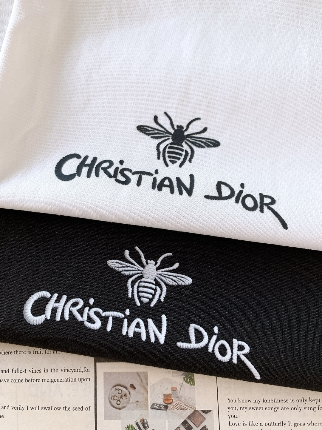 Dior Homme 迪奥·桀傲 2026SS春夏新品蜜蜂标识刺绣 T 恤 | 巴黎轻奢，夏日高级神衣重
