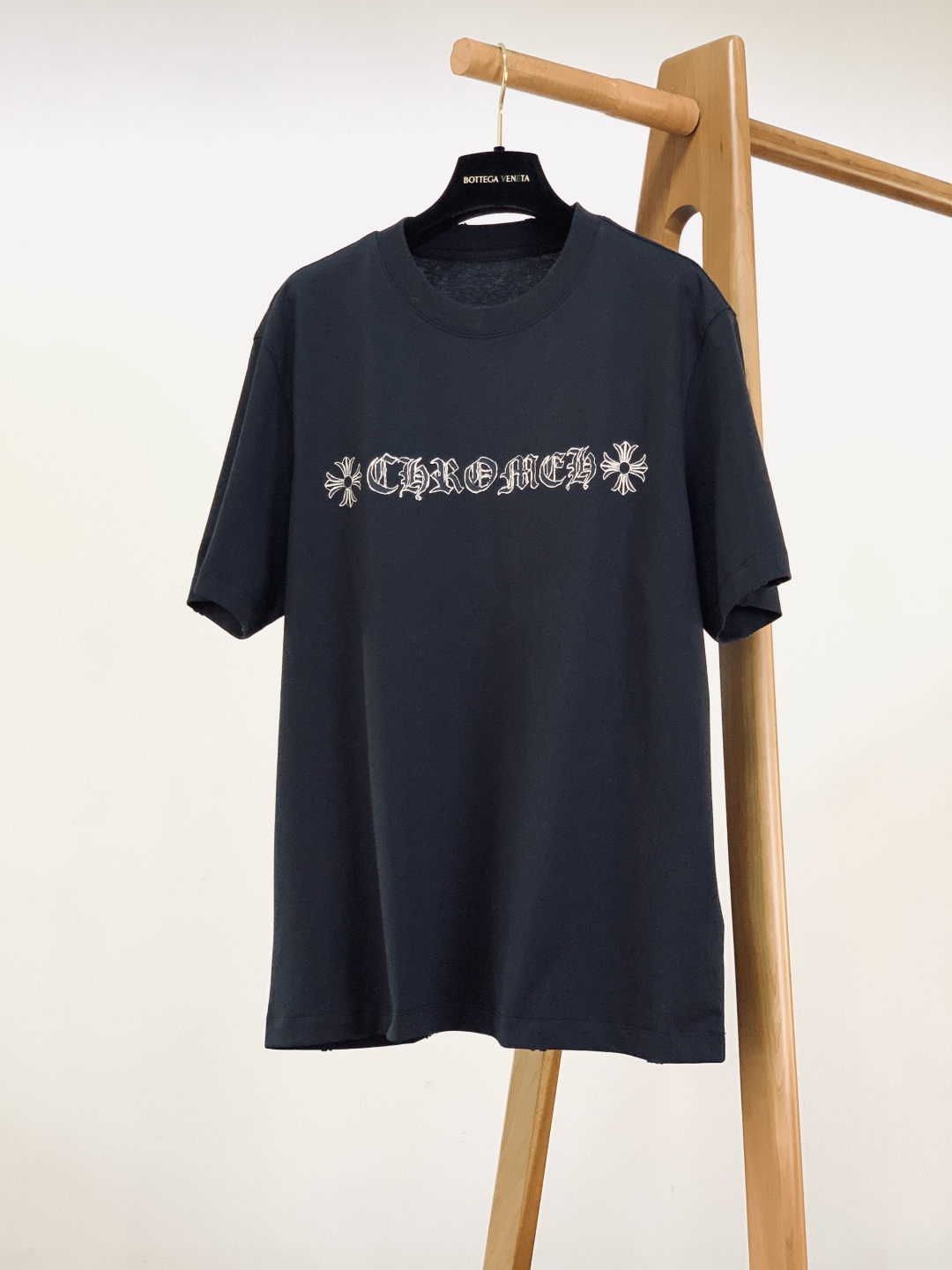 Chrome Hearts 克罗心 2026SS春夏新品哥特十字印花T恤｜四色齐发！重磅双纱棉面料，厚实