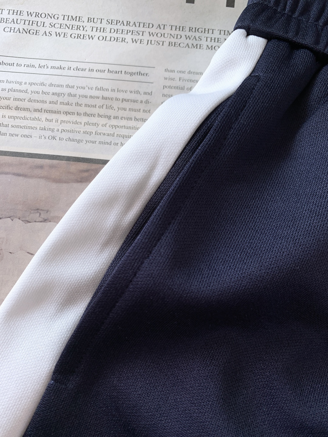 ⚠️支持年后Gucci 古驰 2026SS早春新品 GG刺绣条纹运动短裤，高奢复古运动风拉满，春夏日常运