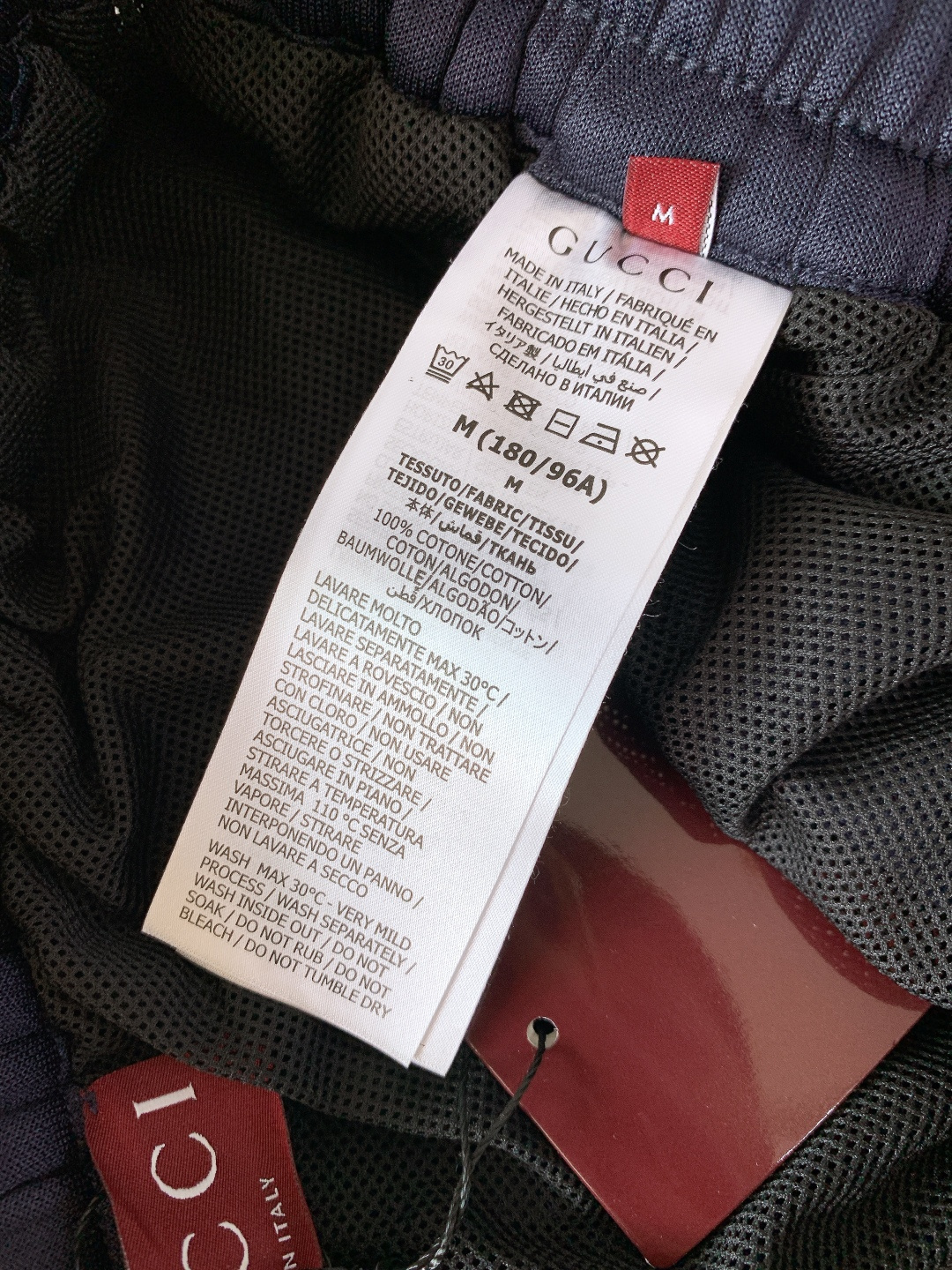 ⚠️支持年后Gucci 古驰 2026SS早春新品 GG刺绣条纹运动短裤，高奢复古运动风拉满，春夏日常运