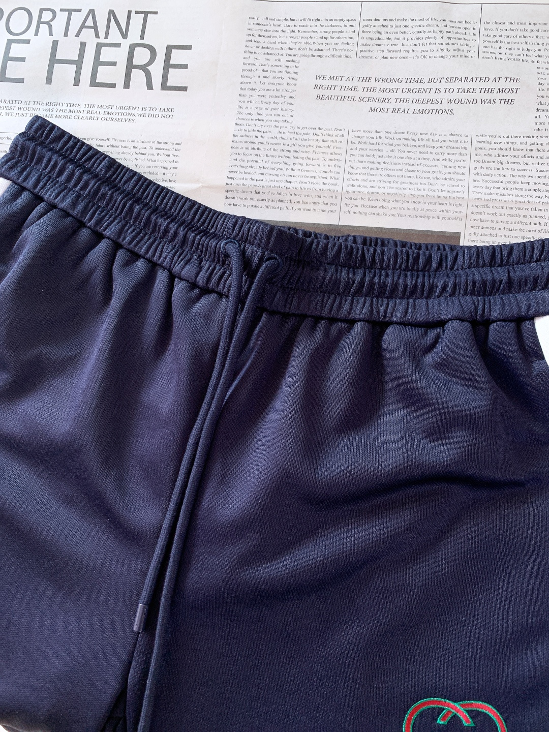 ⚠️支持年后Gucci 古驰 2026SS早春新品 GG刺绣条纹运动短裤，高奢复古运动风拉满，春夏日常运