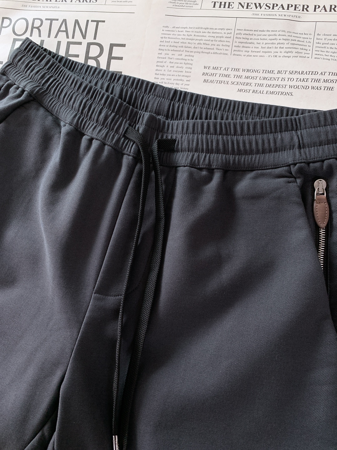 Berluti 伯鲁蒂 2026SS早春新品 休闲抽绳休闲裤 时尚系列，独特设计，抽绳休闲长裤 订纱开始