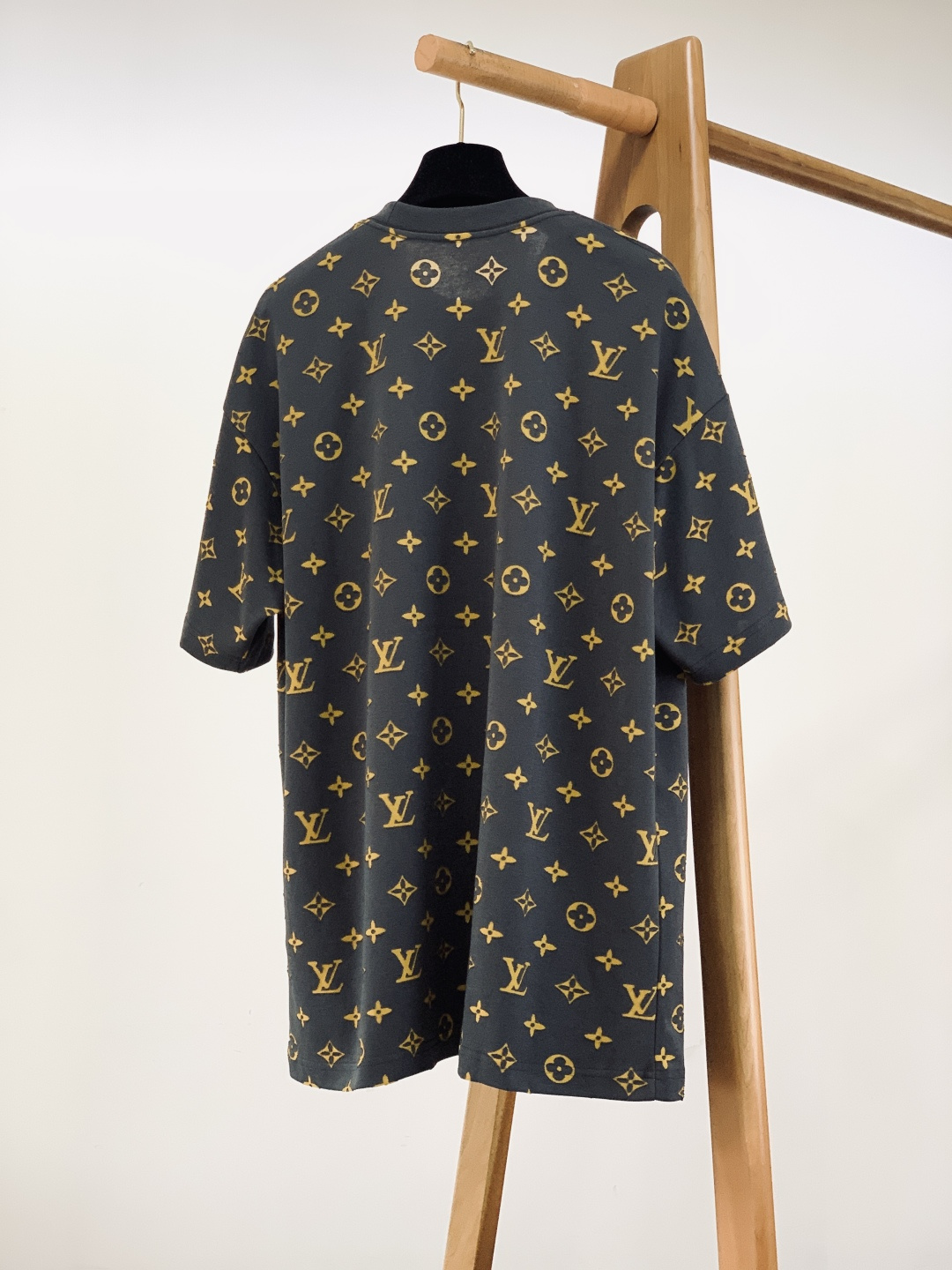 LouisVuitton 路易威登 2026SS春夏新品满幅老花提花T恤，奢品级质感天花板！甄选高支双股