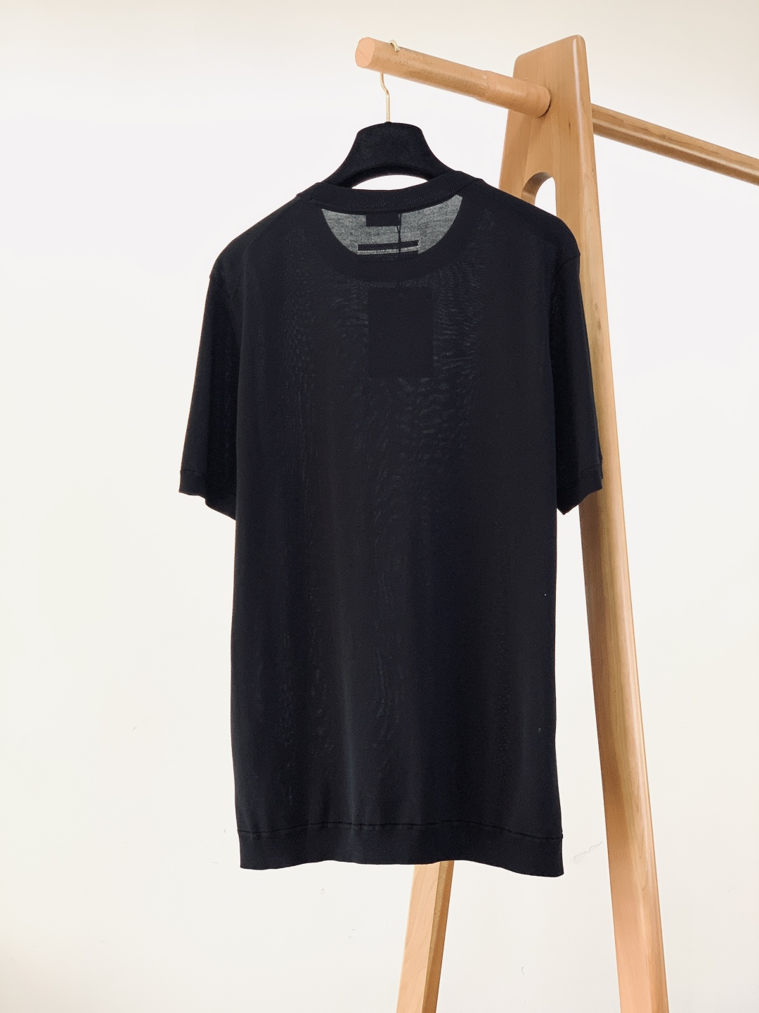 Ermenegildo Zegna 杰尼亚 2026SS春夏新品桑蚕丝混纺针织 T 恤 | 意式商务，夏