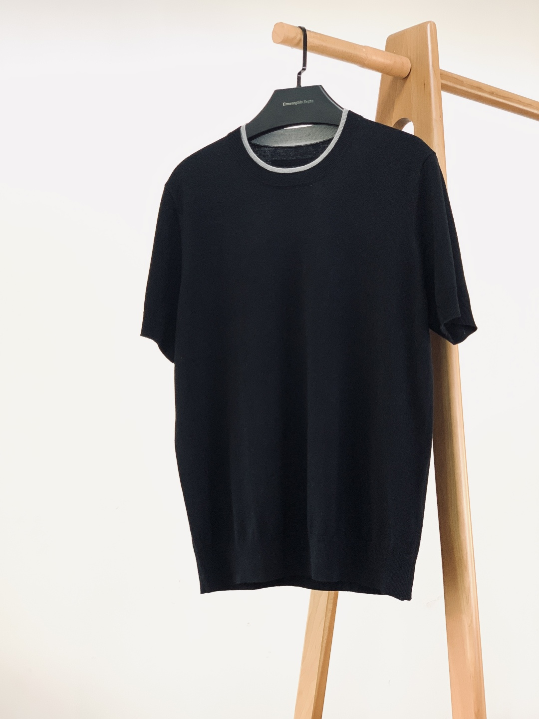 Ermenegildo Zegna 杰尼亚 2026SS早春新品 公路标圆领针织短袖👕低调奢华的质感之选