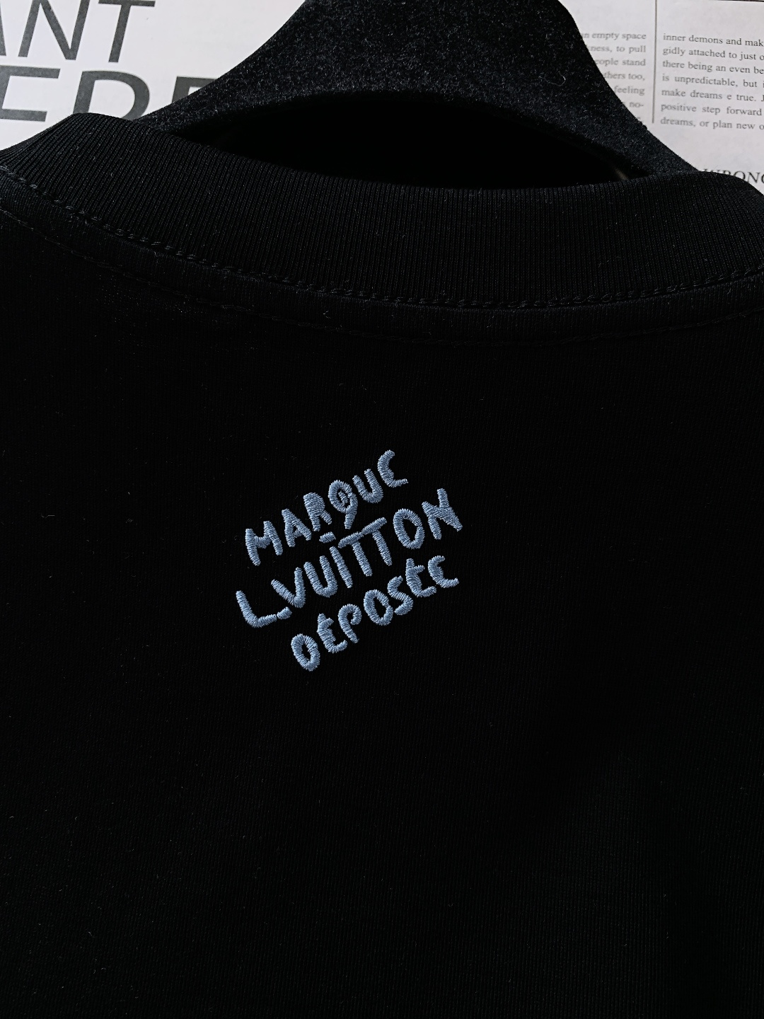 LouisVuitton 路易威登 2026SS早春新品 最新老花刺绣T恤｜轻奢质感上身即显贵精选高支精