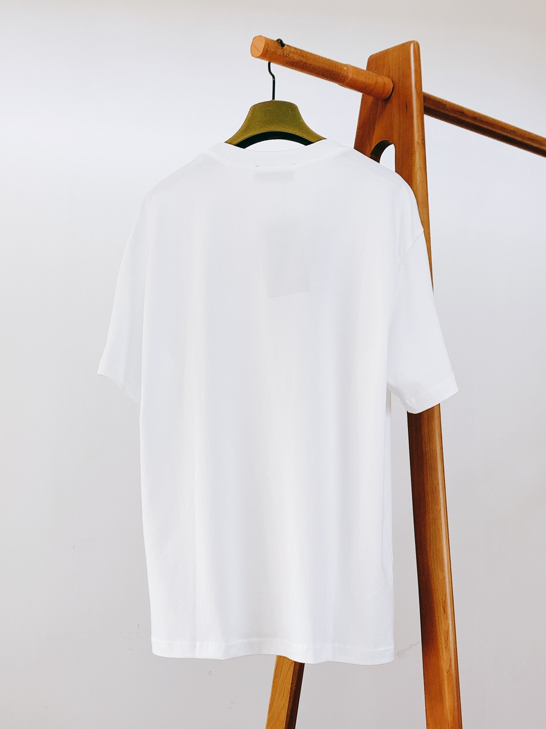 Gucci 古驰 2026SS早春新品 经典标识刺绣T恤｜上身就是高级感精选高支精梳棉，柔软亲肤透气，上