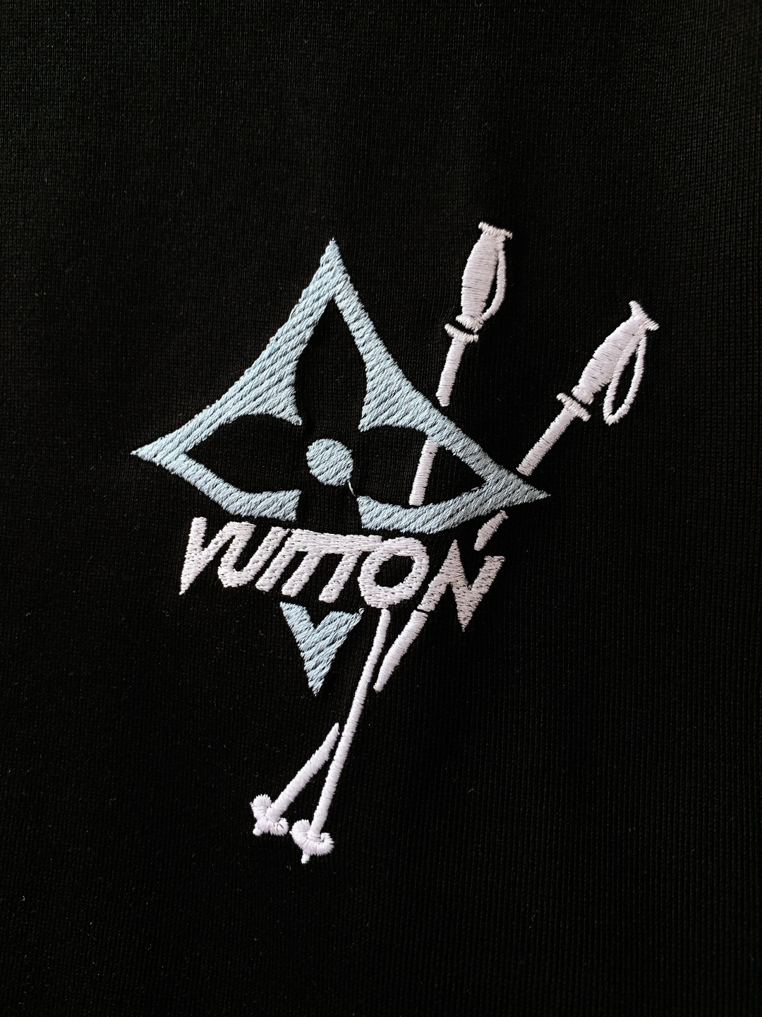LouisVuitton 路易威登 2026SS早春新品 滑雪系列刺绣T恤｜黑白双煞 专柜同步230g重