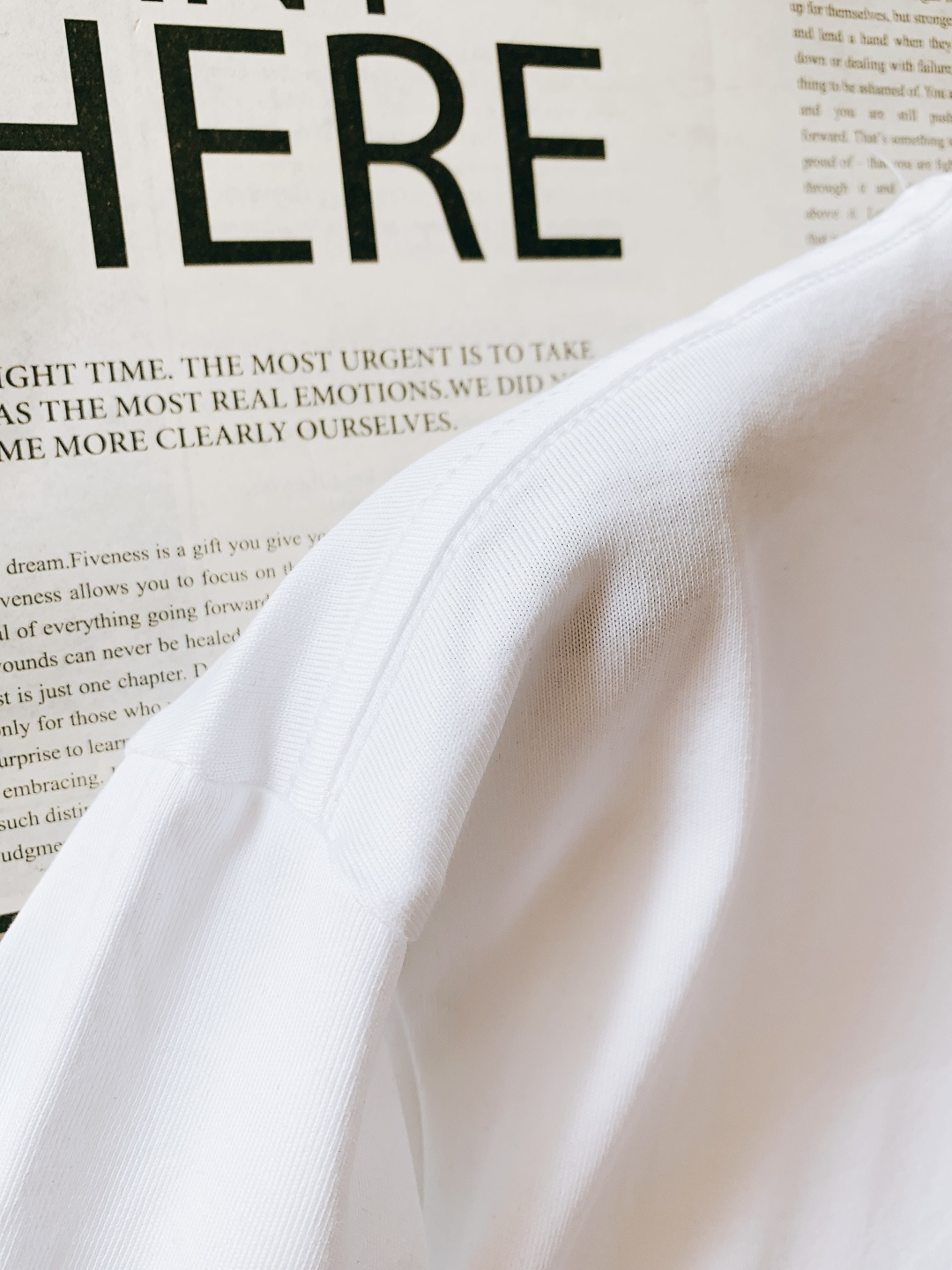 Dior Homme 迪奥·桀傲 2026SS早春新品四叶草刺绣T恤｜Jonathan Anderson