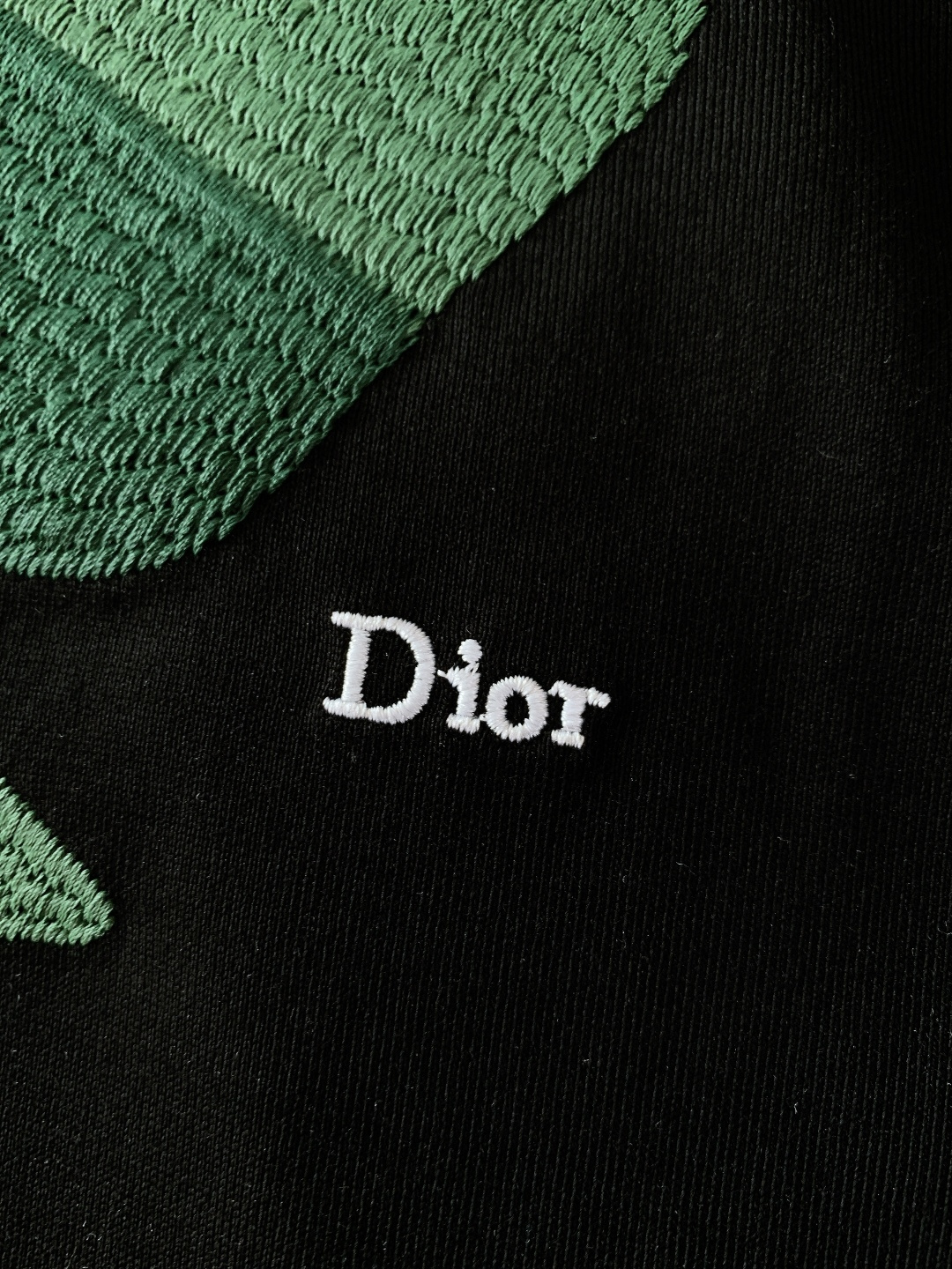 Dior Homme 迪奥·桀傲 2026SS早春新品四叶草刺绣T恤｜Jonathan Anderson