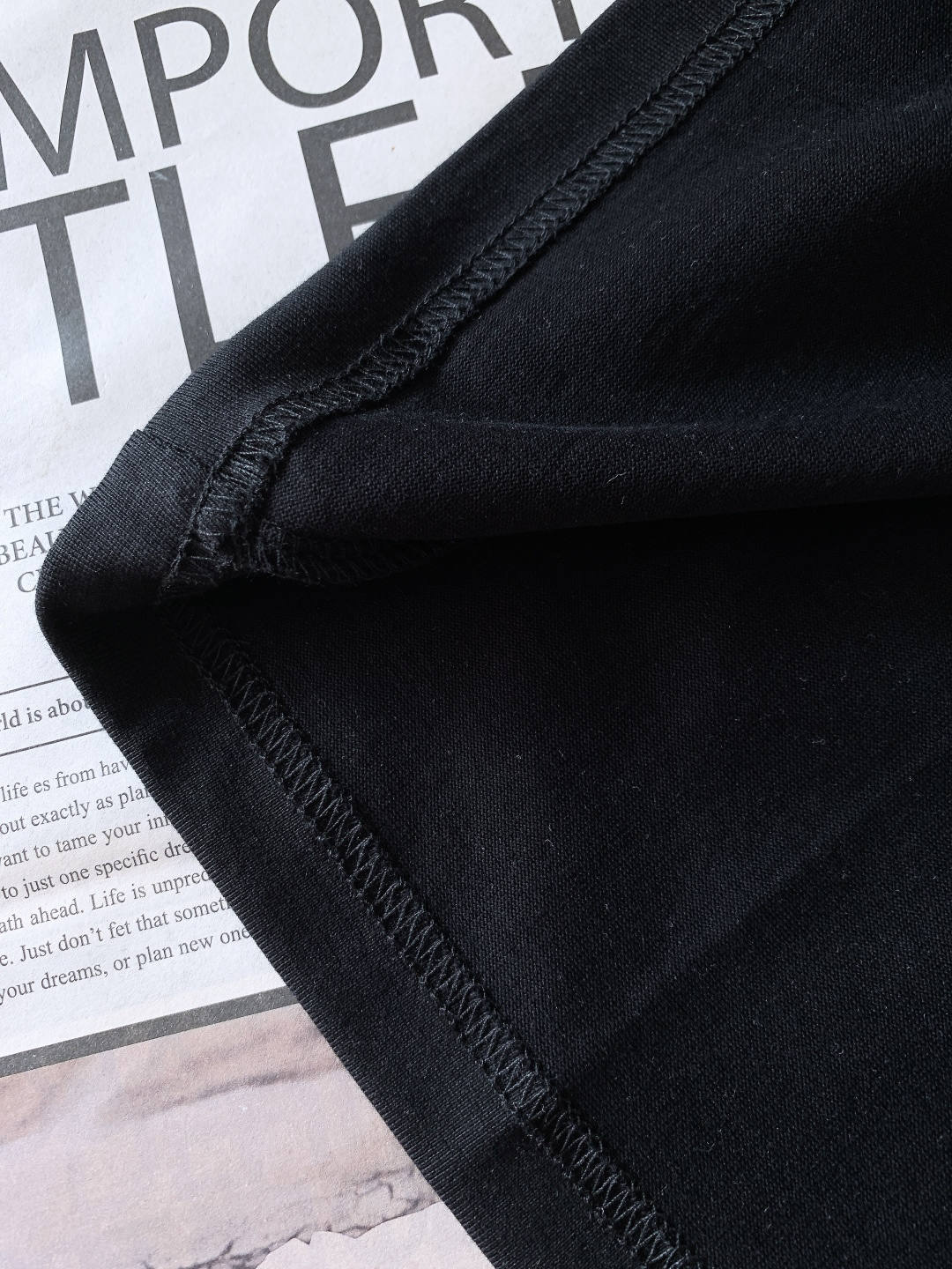 Dior Homme 迪奥·桀傲 2026SS早春新品四叶草刺绣T恤｜Jonathan Anderson