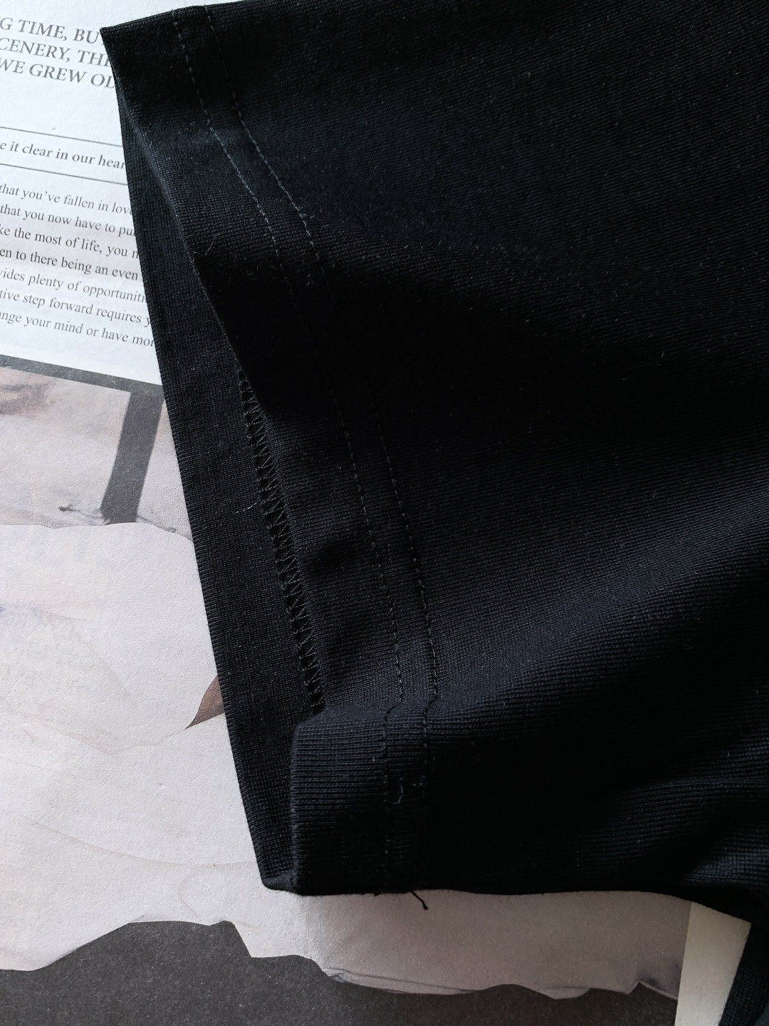 LouisVuitton 路易威登 2026SS早春新品 花卉刺绣T恤｜把高级感穿在身上重磅精梳棉打造，