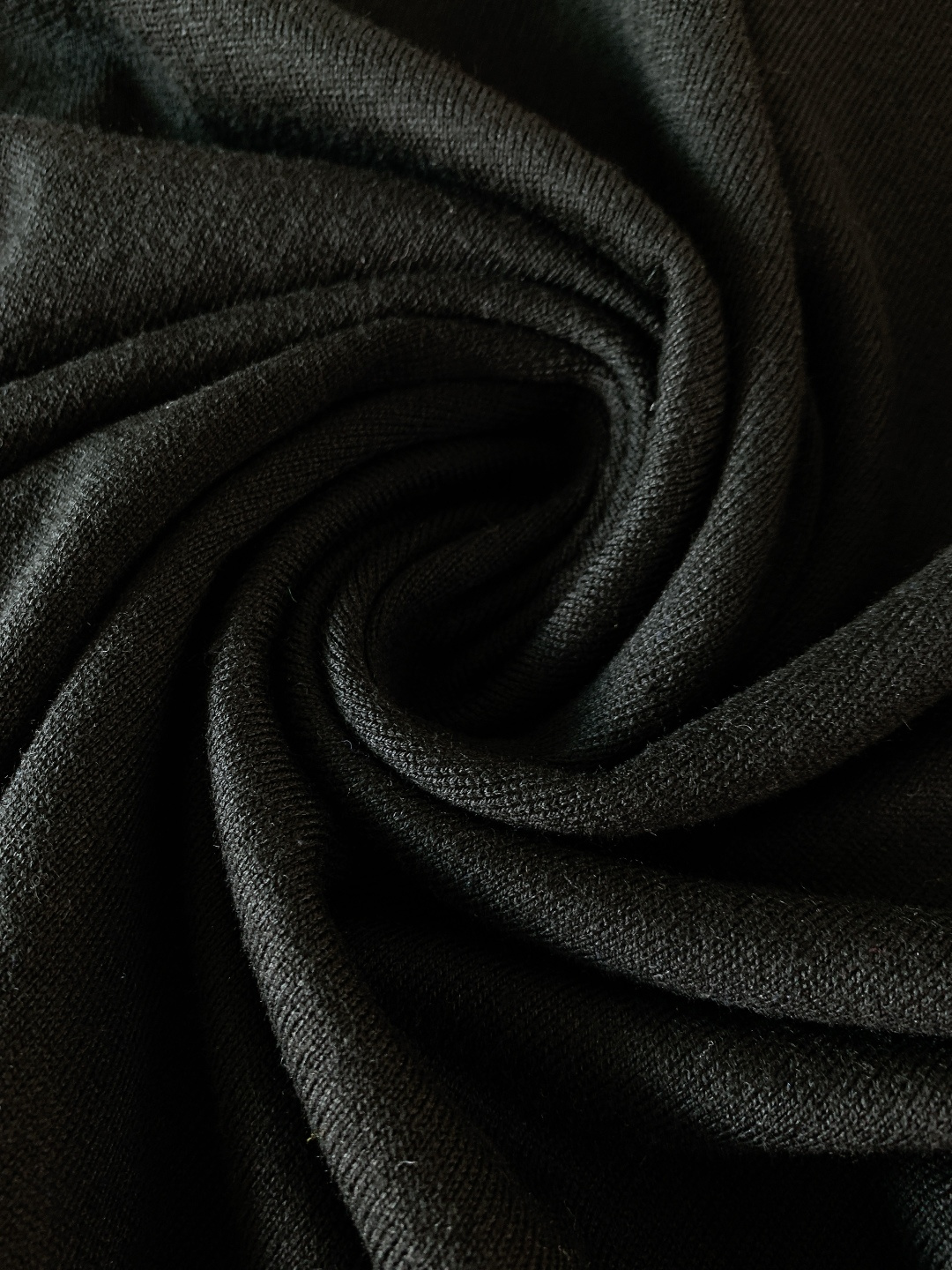 Ermenegildo Zegna 杰尼亚 2026SS早春新品 公路标圆领针织短袖👕低调奢华的质感之选