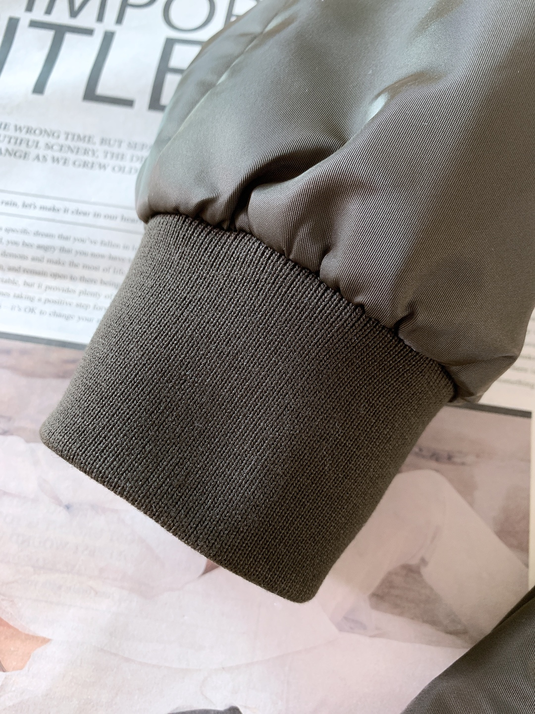 Prada 普拉达 2026SS早春新品新款再生尼龙飞行员夹克，奢品通勤刚需！标志性RE-NYLON尼龙