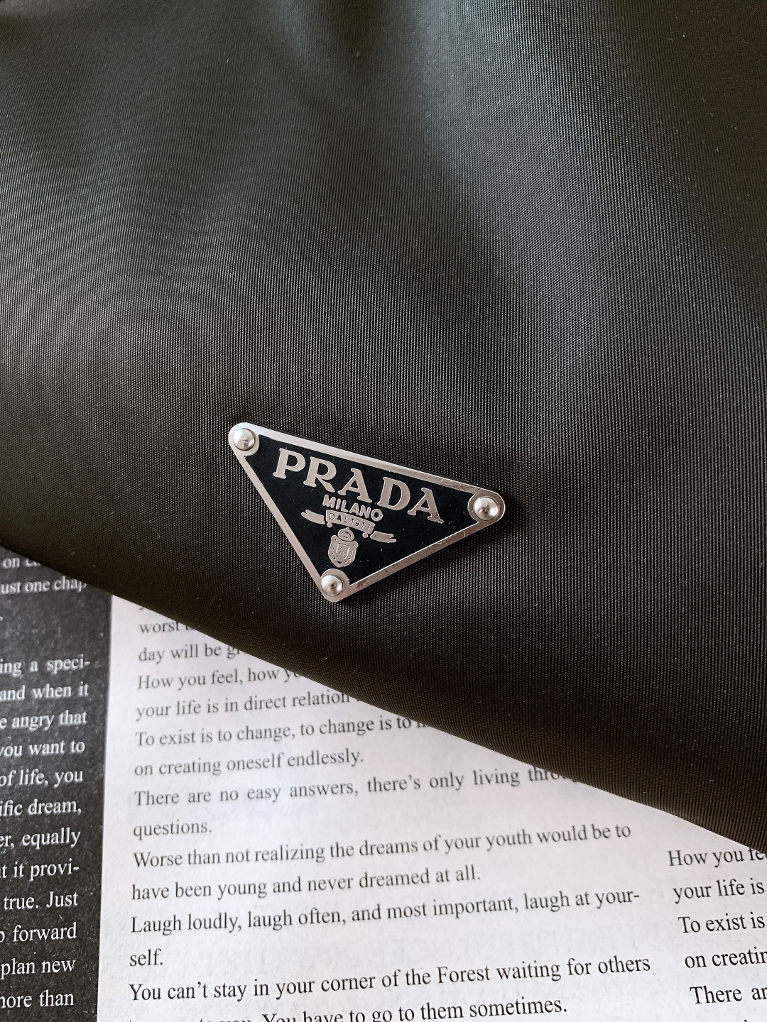 Prada 普拉达 2026SS早春新品新款再生尼龙飞行员夹克，奢品通勤刚需！标志性RE-NYLON尼龙