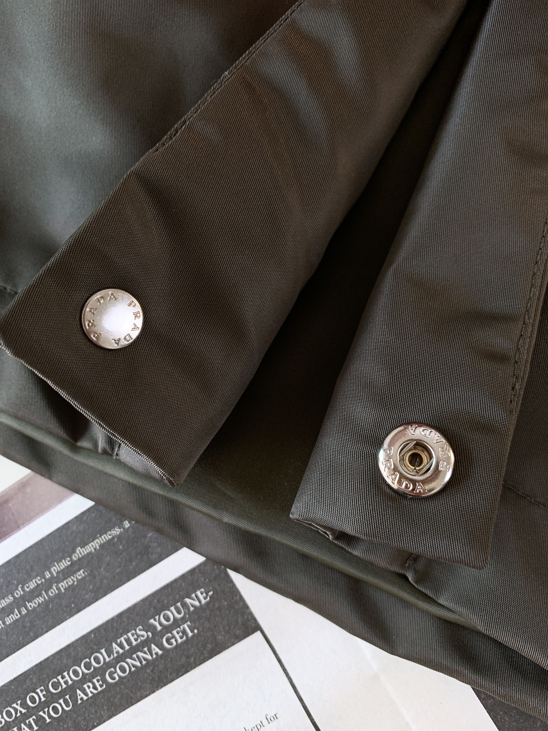 Prada 普拉达 2026SS早春新品新款再生尼龙飞行员夹克，奢品通勤刚需！标志性RE-NYLON尼龙