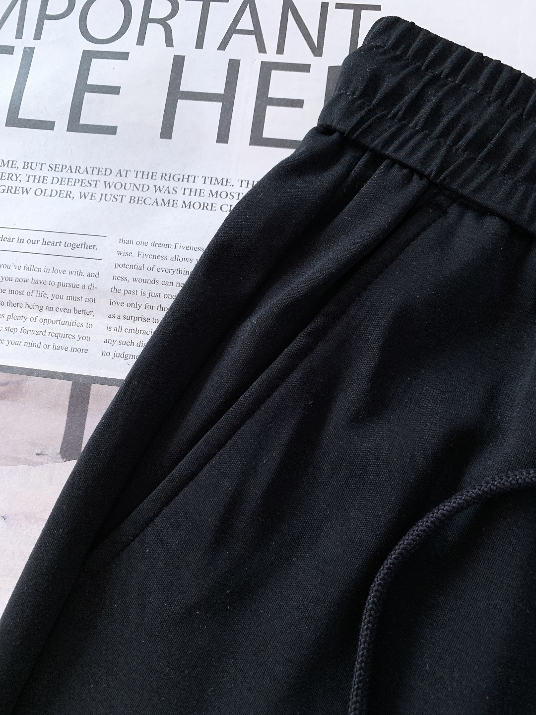 Thom Browne 汤姆·布朗 2026SS早春新品 经典四道杠休闲裤｜把高级感穿在身上320g重磅