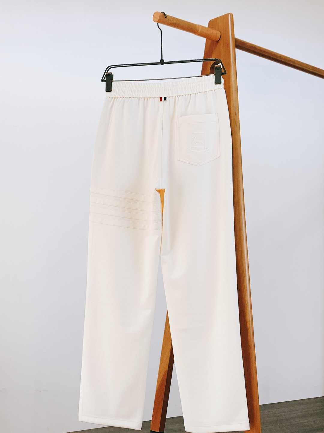 Thom Browne 汤姆·布朗 2026SS早春新品 经典四道杠休闲裤｜把高级感穿在身上320g重磅