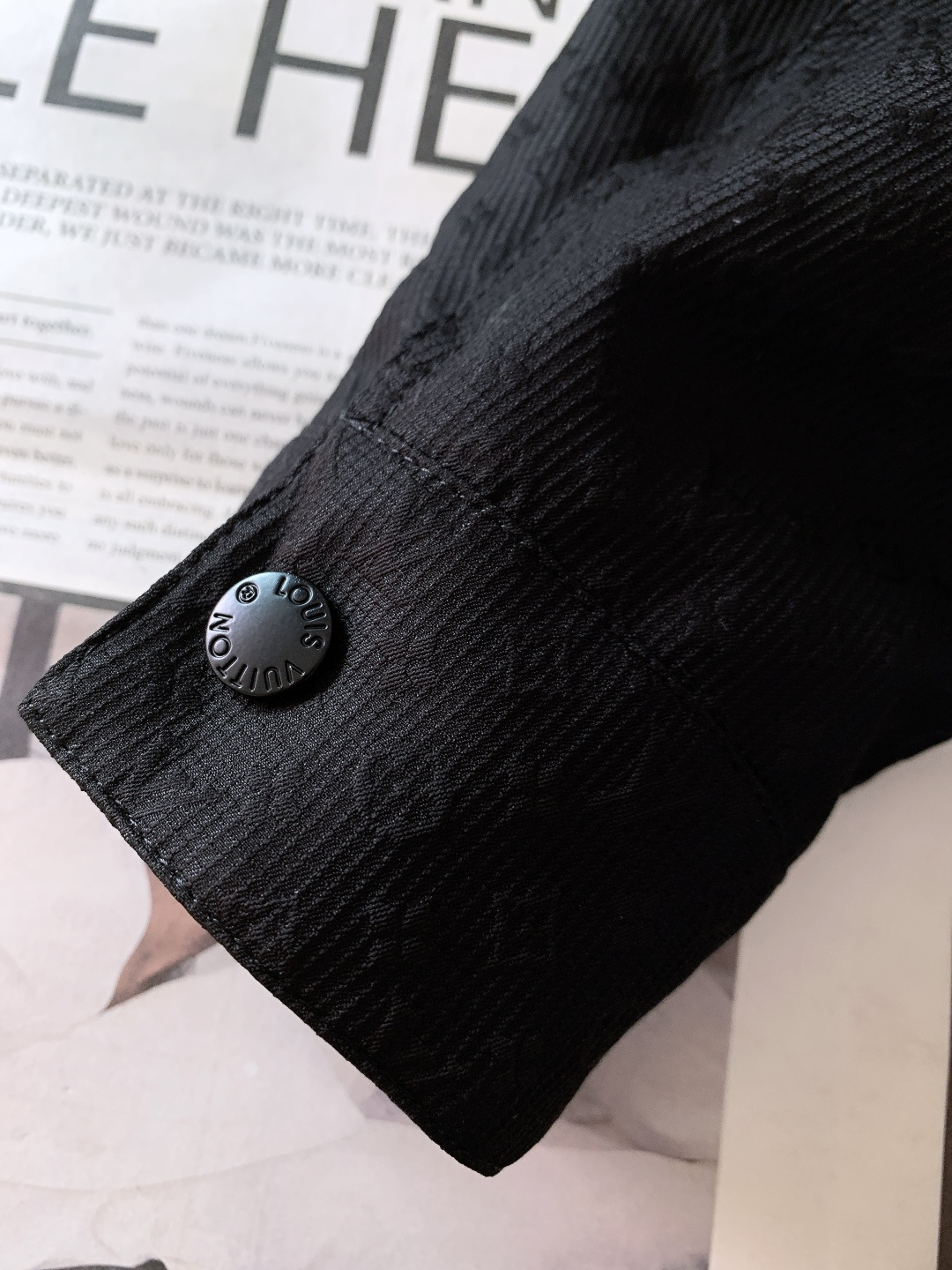 LouisVuitton 路易威登 2026SS早春新品 Monogram暗纹夹克｜意式奢牌质感拉满品牌