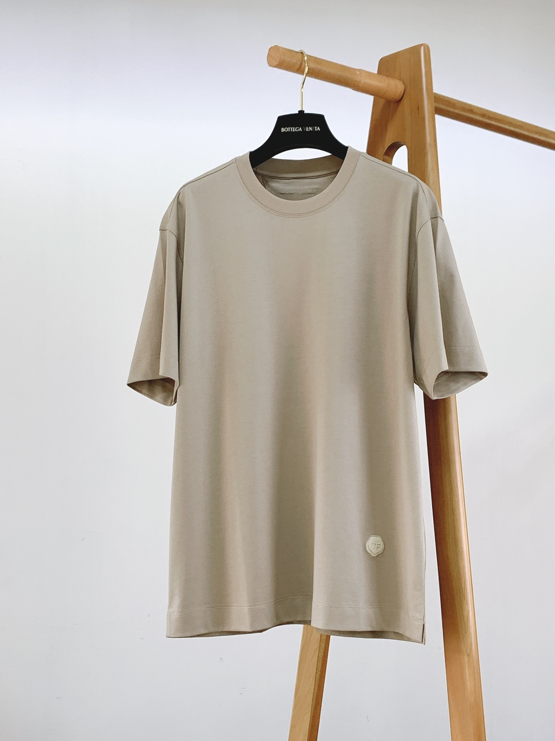 TOM FORD 汤姆.福德 2026SS早春新品 TF皮革标T恤｜低调显贵的奢牌质感280g液氨棉面料