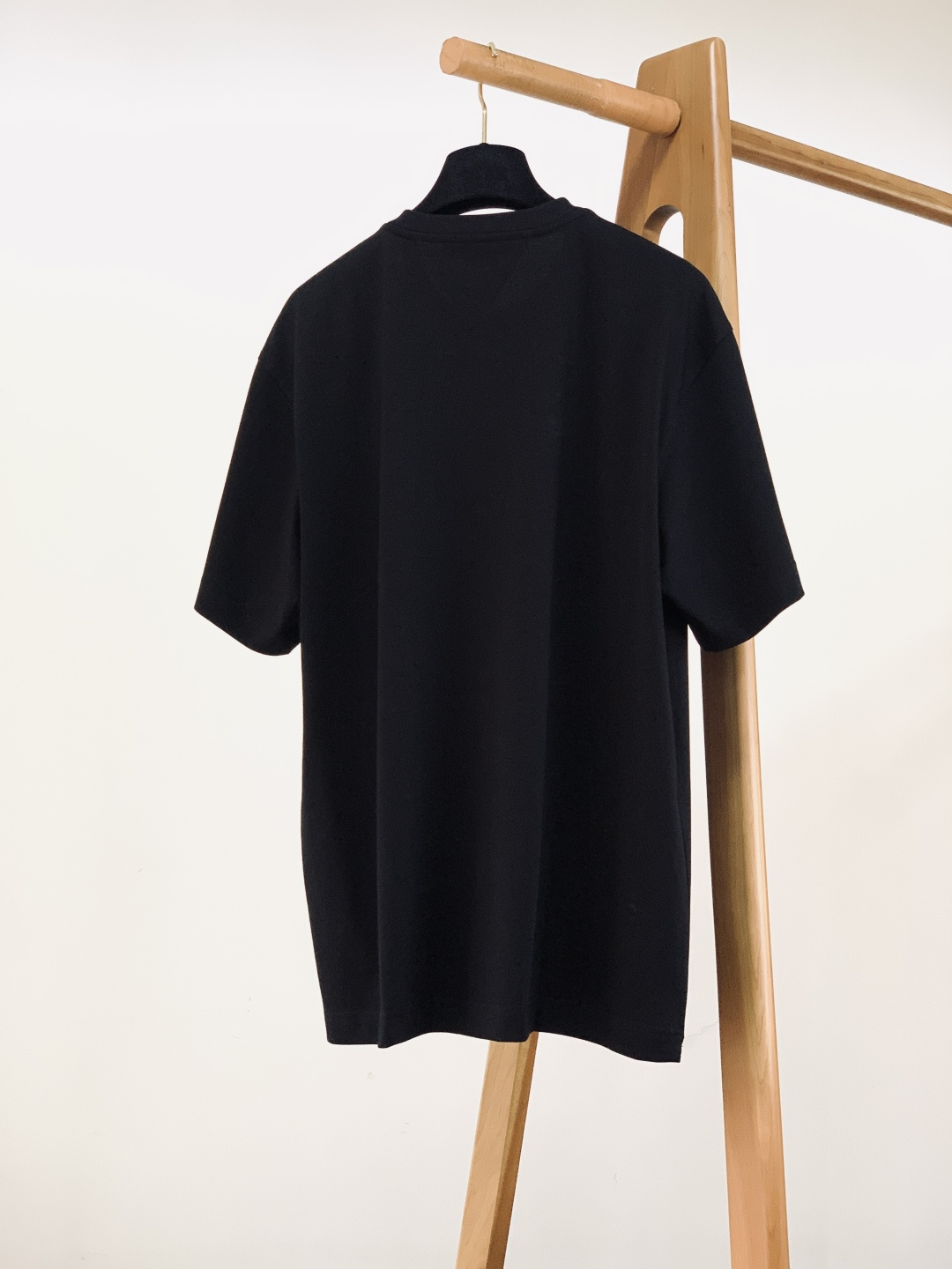 Bottega Veneta 葆蝶家 2026SS春夏新品 编织口袋T恤｜低调显贵的奢牌质感260g液氨