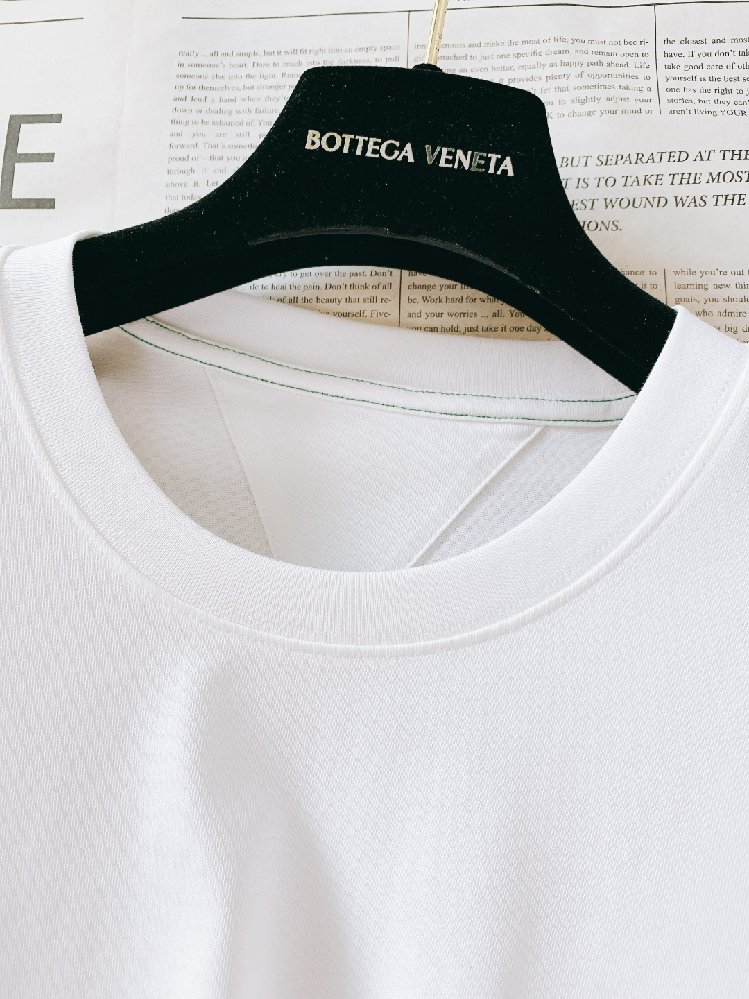 Bottega Veneta 葆蝶家 2026SS春夏新品 编织口袋T恤｜低调显贵的奢牌质感260g液氨