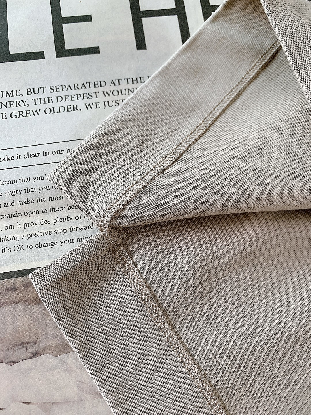 TOM FORD 汤姆.福德 2026SS早春新品 TF皮革标T恤｜低调显贵的奢牌质感280g液氨棉面料