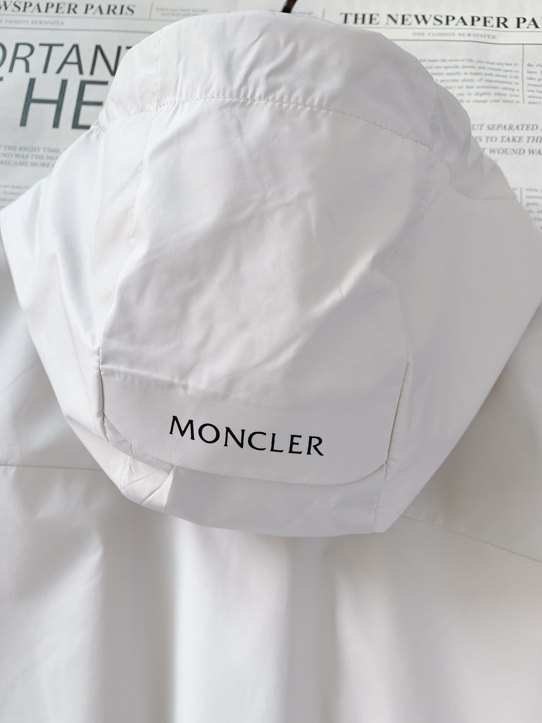 Moncler 蒙口 2026SS早春新品经典连帽防风外套｜把高级感穿在身上甄选防风防水科技尼龙面料，表
