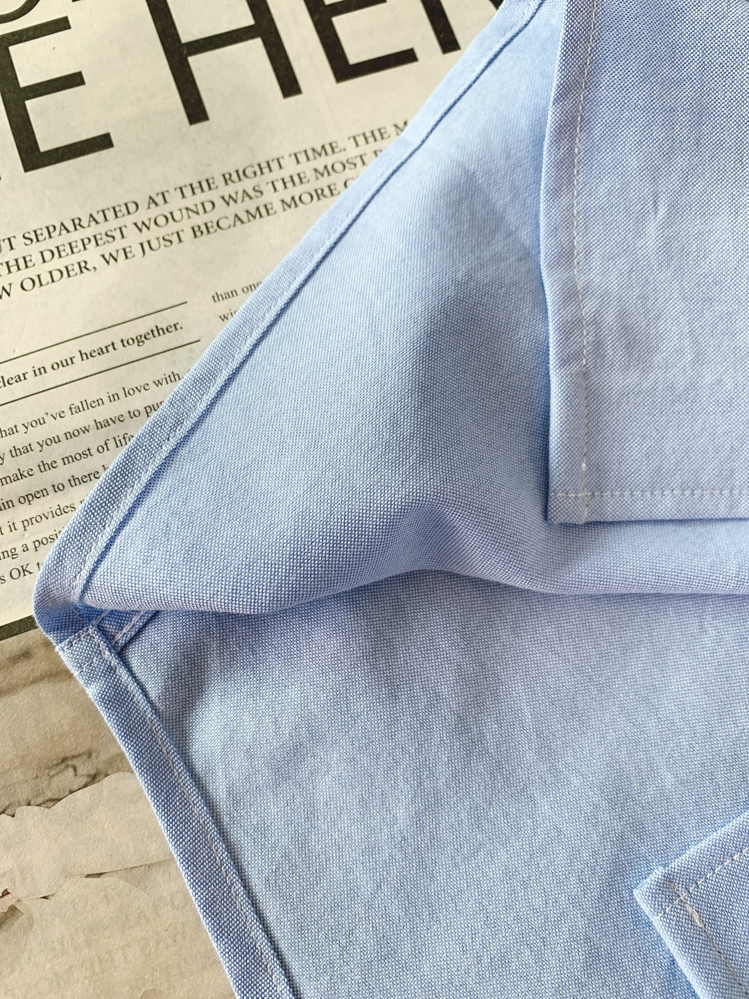 Kiton 奇顿 2026SS早春新品 老钱调性 主线系列，定织高支长绒棉结构触感细腻柔滑，低调光泽感自