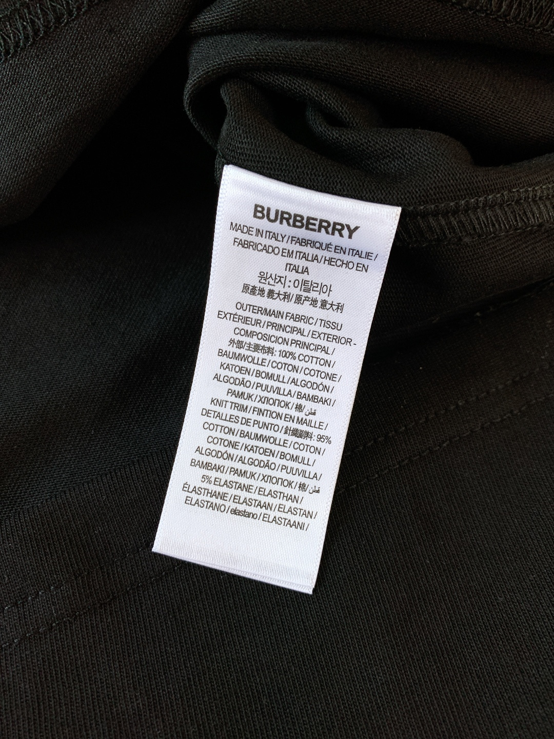 Burberry 巴宝莉 2026SS早春新品 胶囊系列短袖，100% 精梳棉+意大利工艺！胸前立体橡胶