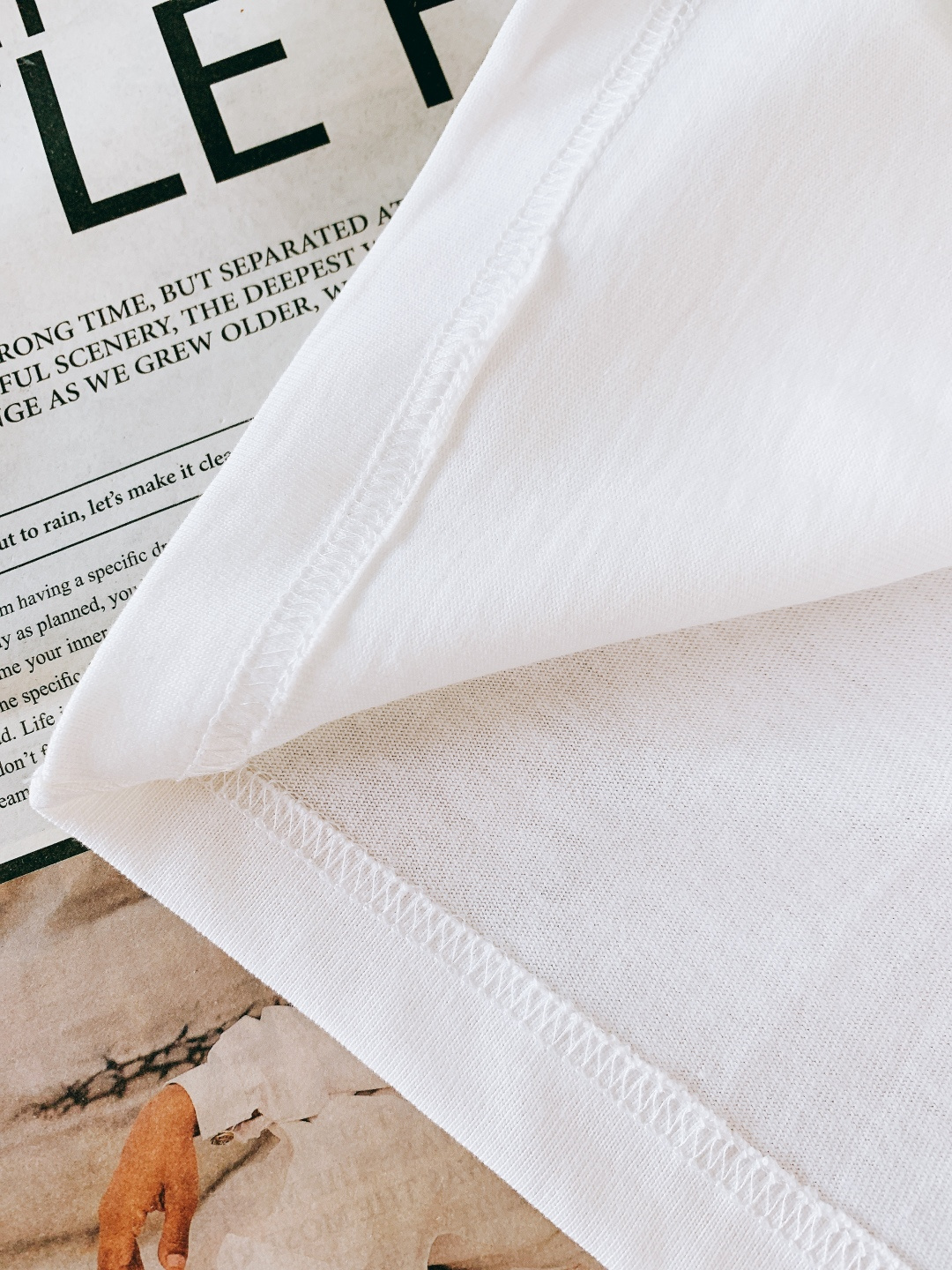 Moncler 蒙口 2026SS早春新品 经典徽章Logo短袖，高支精梳棉+专柜质感！胸前刺绣徽章Lo