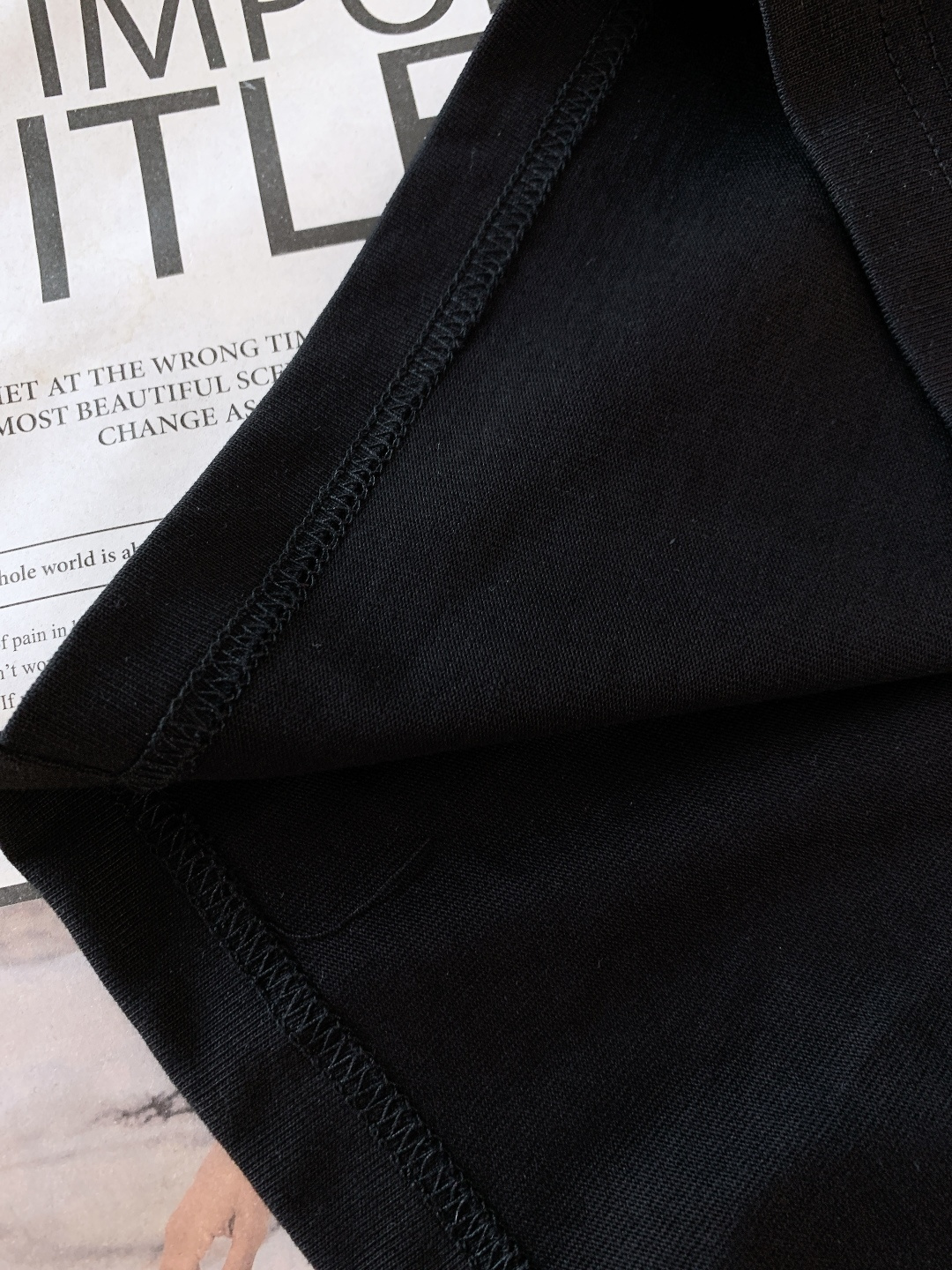 Moncler 蒙口 2026SS早春新品 经典徽章Logo短袖，高支精梳棉+专柜质感！胸前刺绣徽章Lo