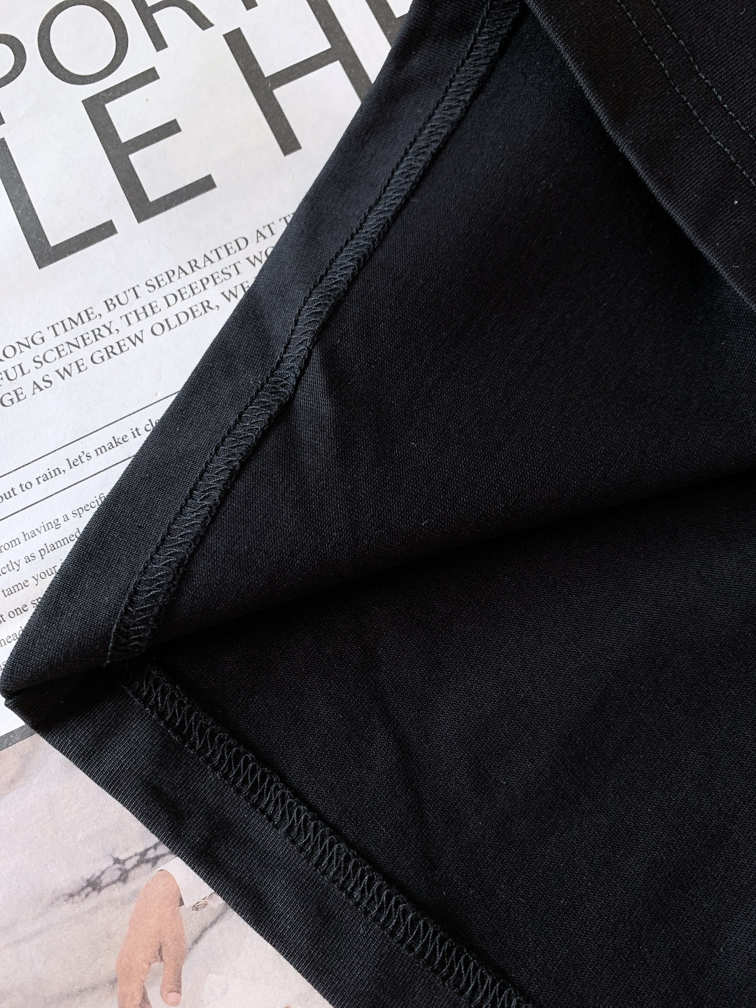 ARCTERYX 始祖鸟 2026SS早春新品 溶解鸟短袖，高支精梳棉+艺术感印花！黑白撞色溶解鸟Log