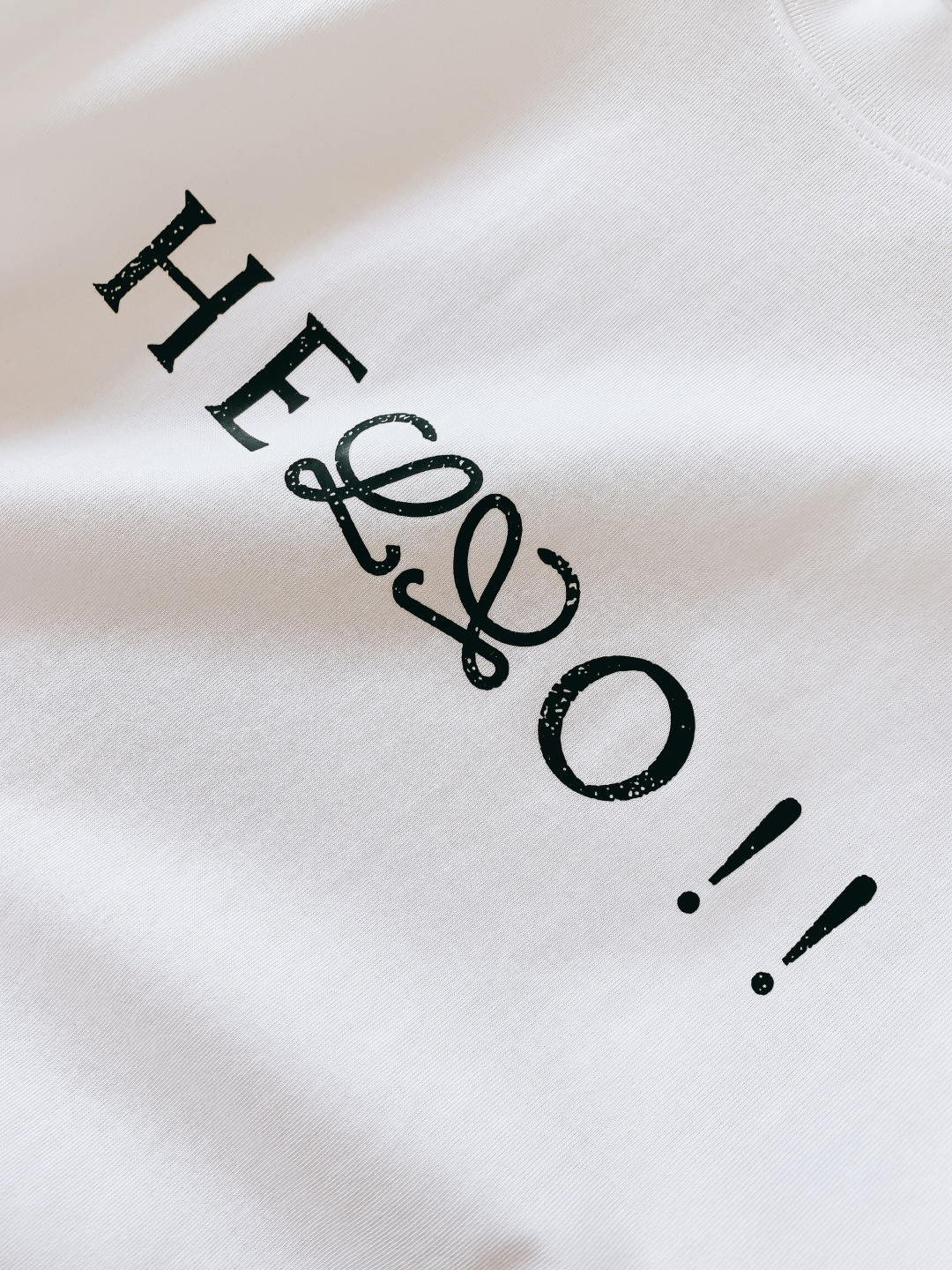 Loewe 罗意威 2026SS早春新品HELLO!! T恤｜双色齐发！重磅双纱棉面料，厚实软糯，宽松落