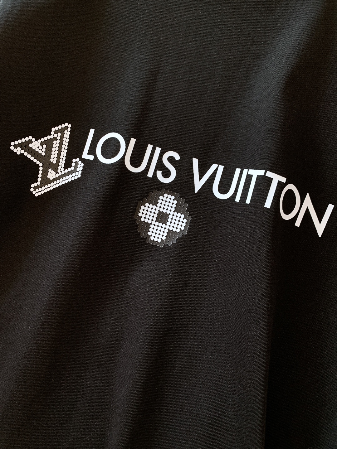 LouisVuitton 路易威登 2026SS春夏新品波点Logo T恤｜双色齐发！重磅双纱棉面料，厚