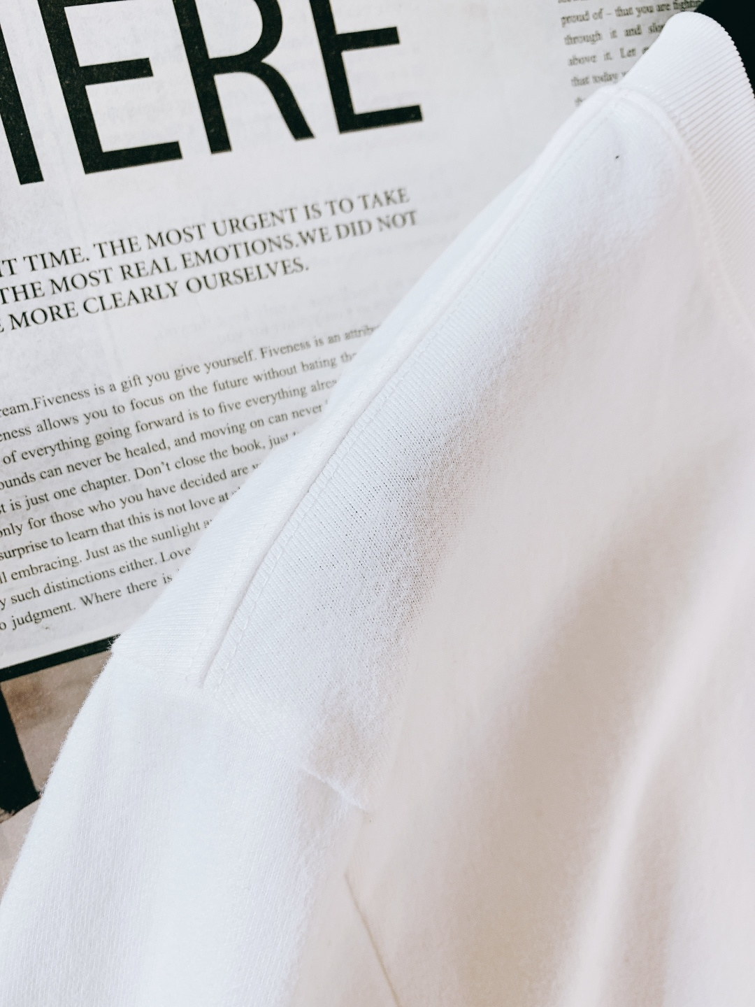 Dior Homme 迪奥·桀傲 2026SS春夏新品刺绣Logo T恤｜双色齐发！重磅双纱棉面料，厚实