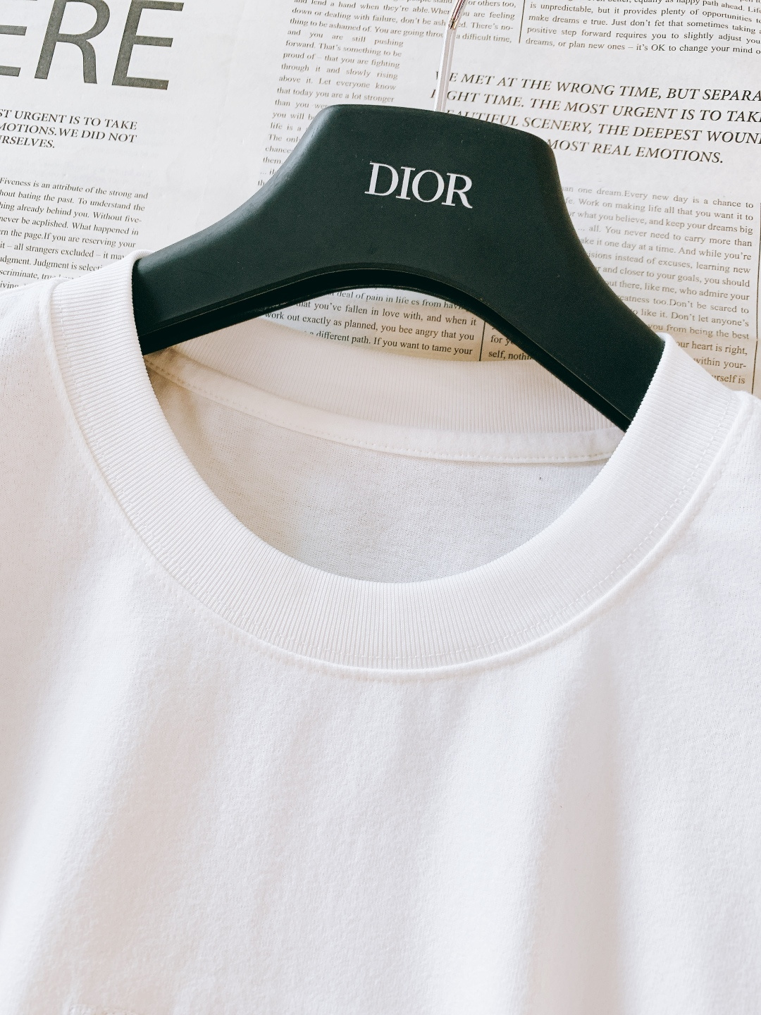 Dior Homme 迪奥·桀傲 2026SS春夏新品刺绣Logo T恤｜双色齐发！重磅双纱棉面料，厚实