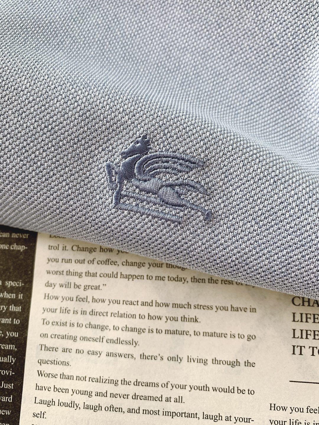 Etro 艾特罗 2026SS春夏新品休闲翻领Polo衫。定制高支冰感面料，源自意大利进口纱线，采用细密