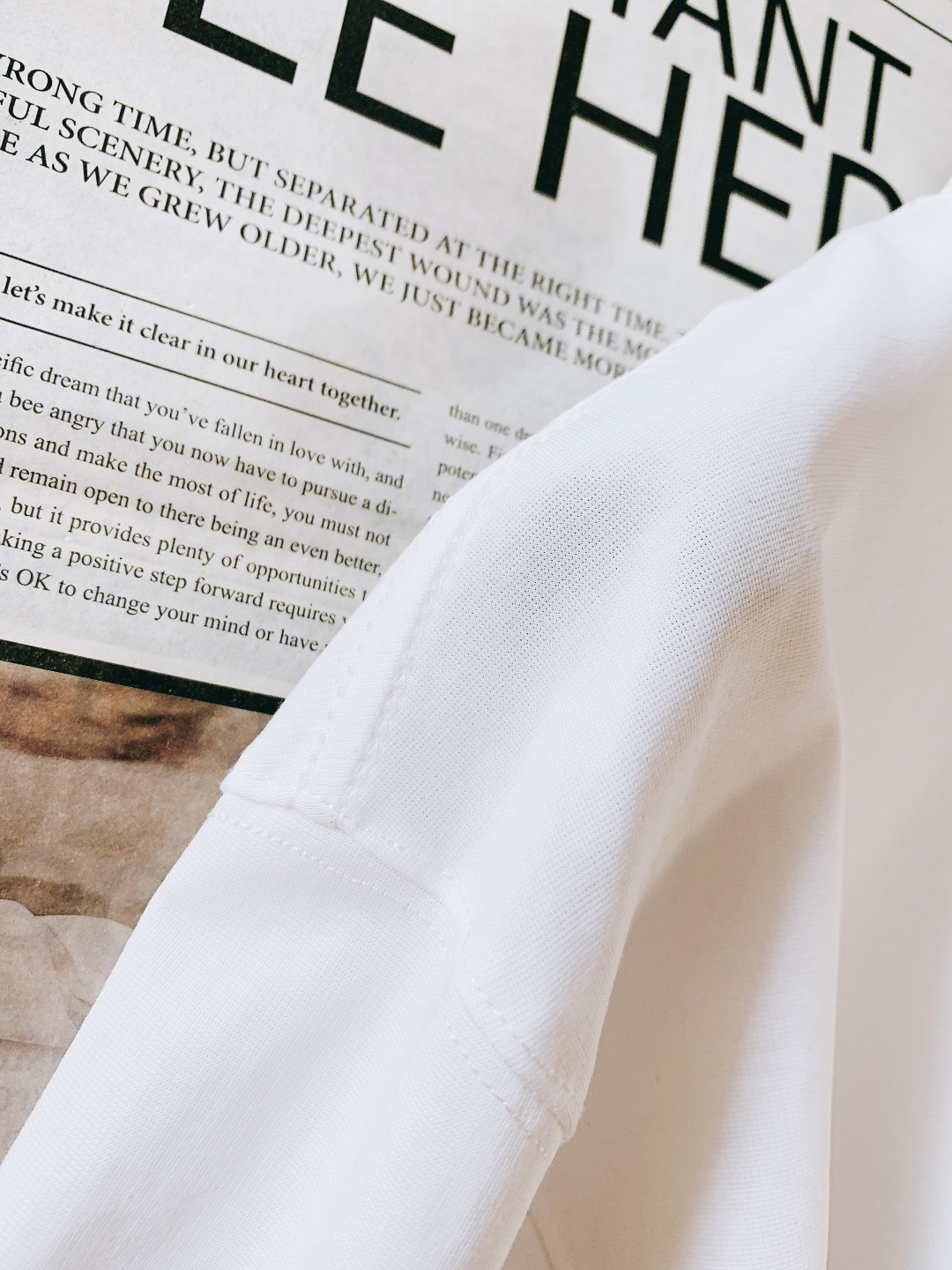 Dior Homme 迪奥·桀傲 2026SS春夏新品蜜蜂标识刺绣 T 恤 | 巴黎轻奢，夏日高级神衣重