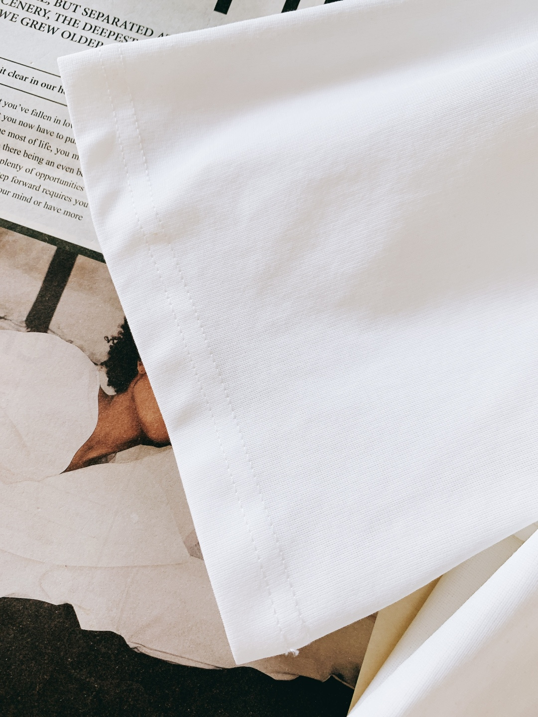 Dior Homme 迪奥·桀傲 2026SS春夏新品蜜蜂标识刺绣 T 恤 | 巴黎轻奢，夏日高级神衣重