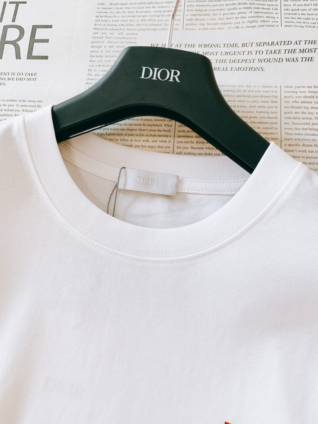 Dior Homme 迪奥·桀傲 2026SS春夏新品 爱心马头像素T恤，浪漫与轻奢的完美碰撞！甄选高支