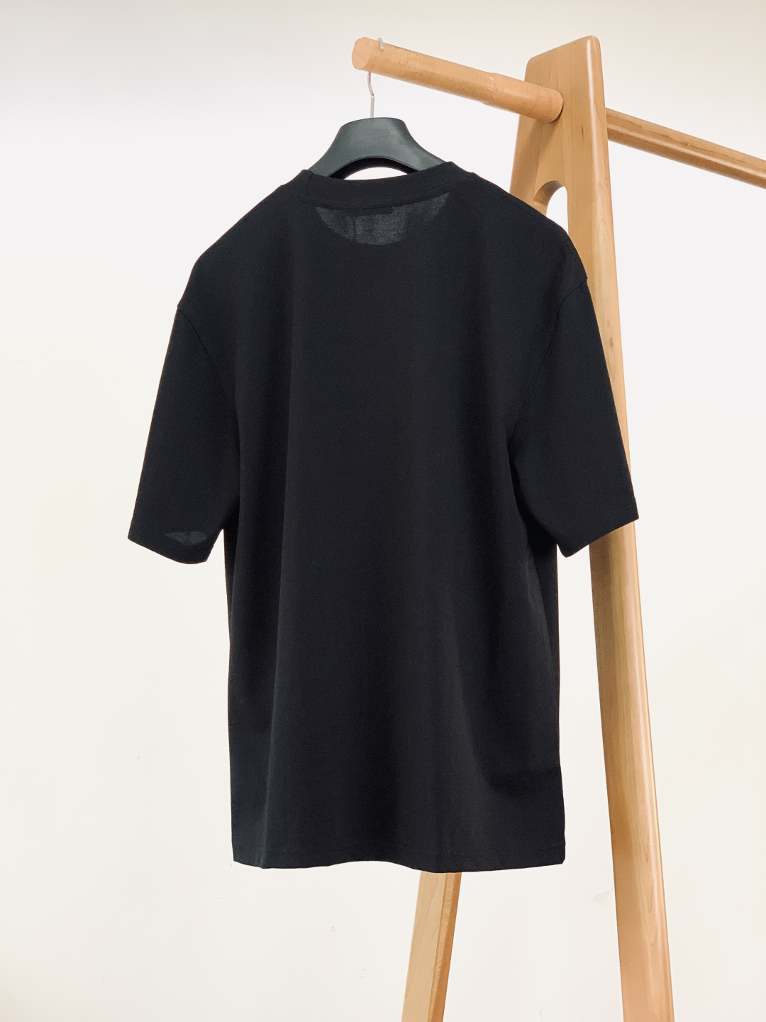 Dior Homme 迪奥·桀傲 2026SS春夏新品 爱心马头像素T恤，浪漫与轻奢的完美碰撞！甄选高支