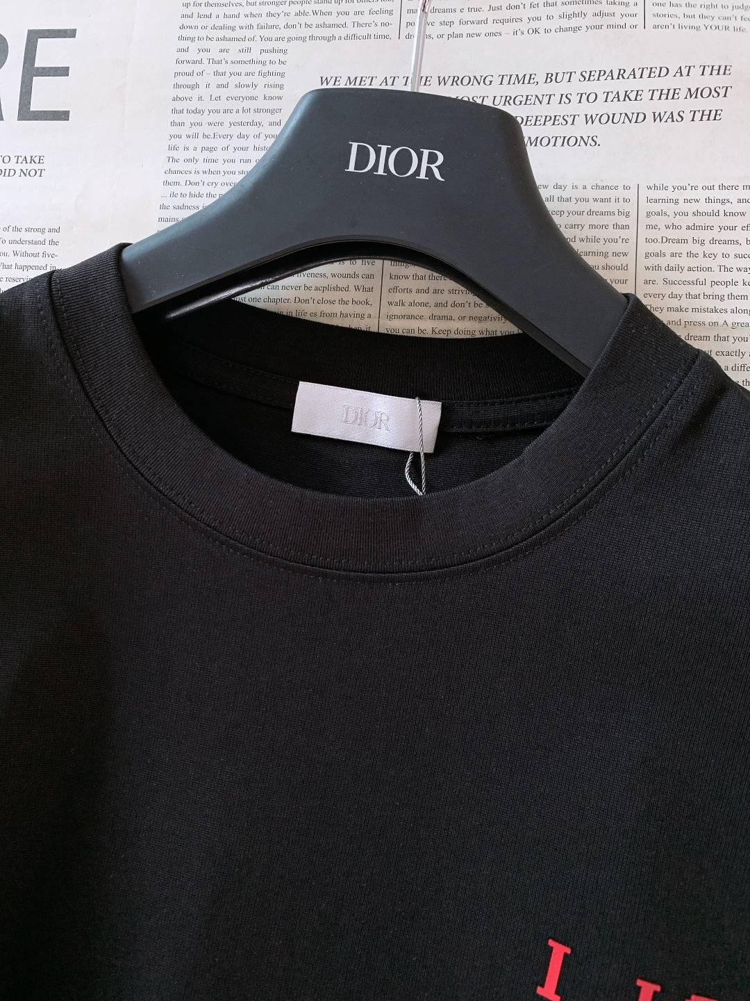 Dior Homme 迪奥·桀傲 2026SS春夏新品 爱心马头像素T恤，浪漫与轻奢的完美碰撞！甄选高支