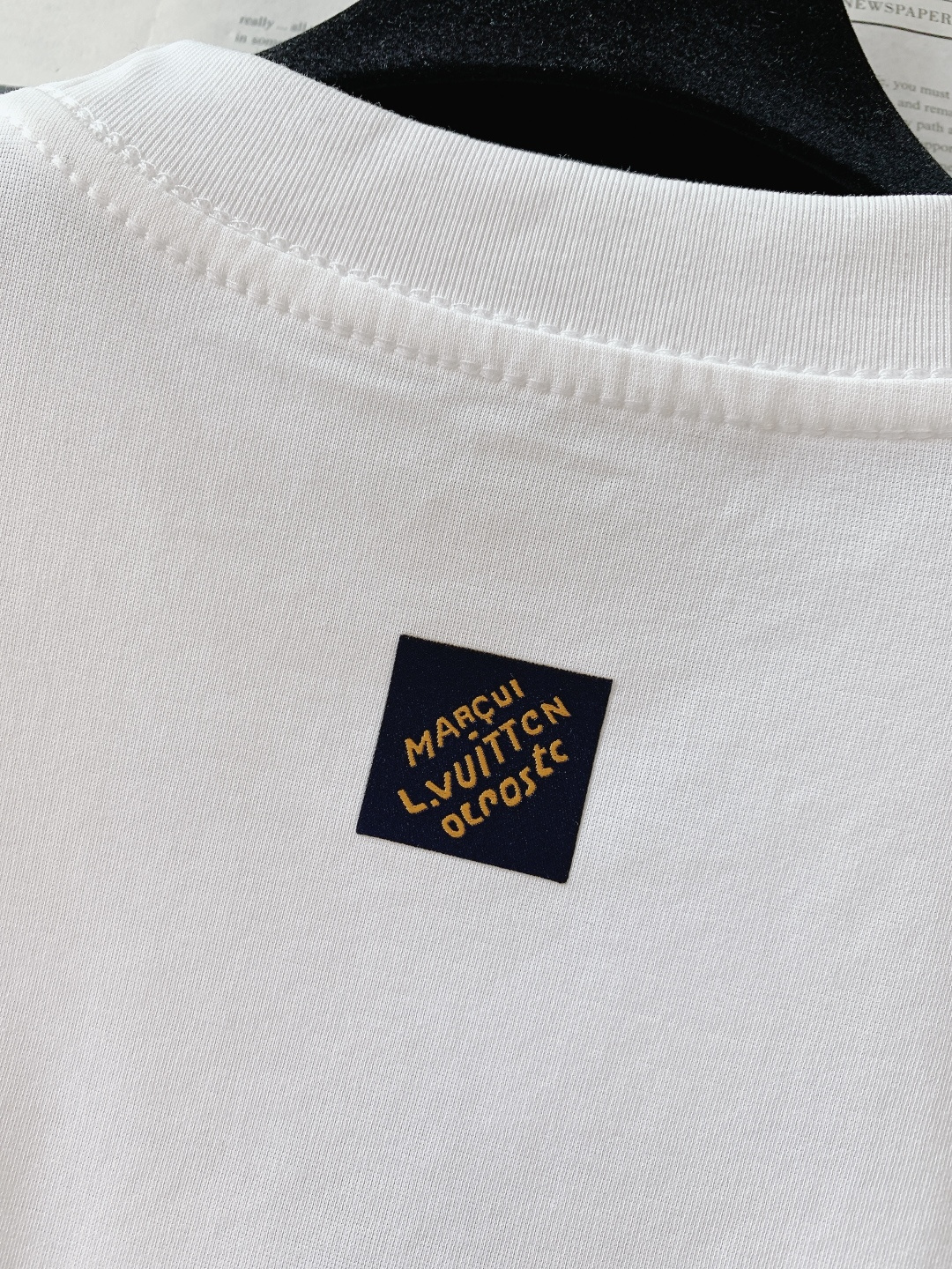LouisVuitton 路易威登 2026SS春夏新品撞色字母标识T恤，潮酷与轻奢的完美结合！甄选高支