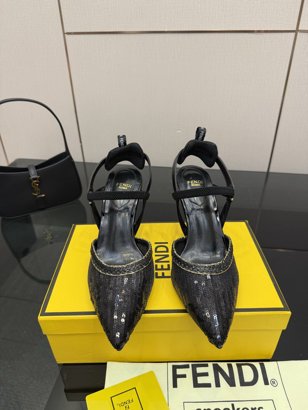 NO:789175,FENDI's latest hot style double-strap FF decorative jacquard fabric, upper sequined mesh, foot pad lining sheepskin, code number 35~42 (customized at 40.41.42), high-heeled sandals, fendi, sandals, high heels, sheepskin19860909FENDI最新爆款双带FF装饰性提花面料 鞋面亮片网纱 垫脚内里羊皮 码数35~42(40.41.42定制),高跟鞋凉鞋,fendi,sandals,high heels,sheepskin,Women's Shoes