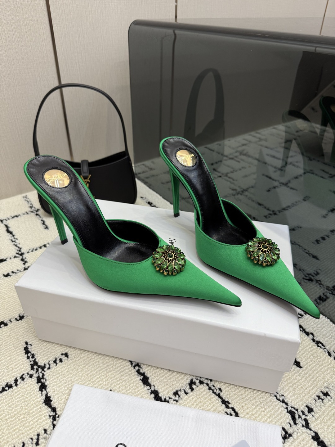 Designer Slides