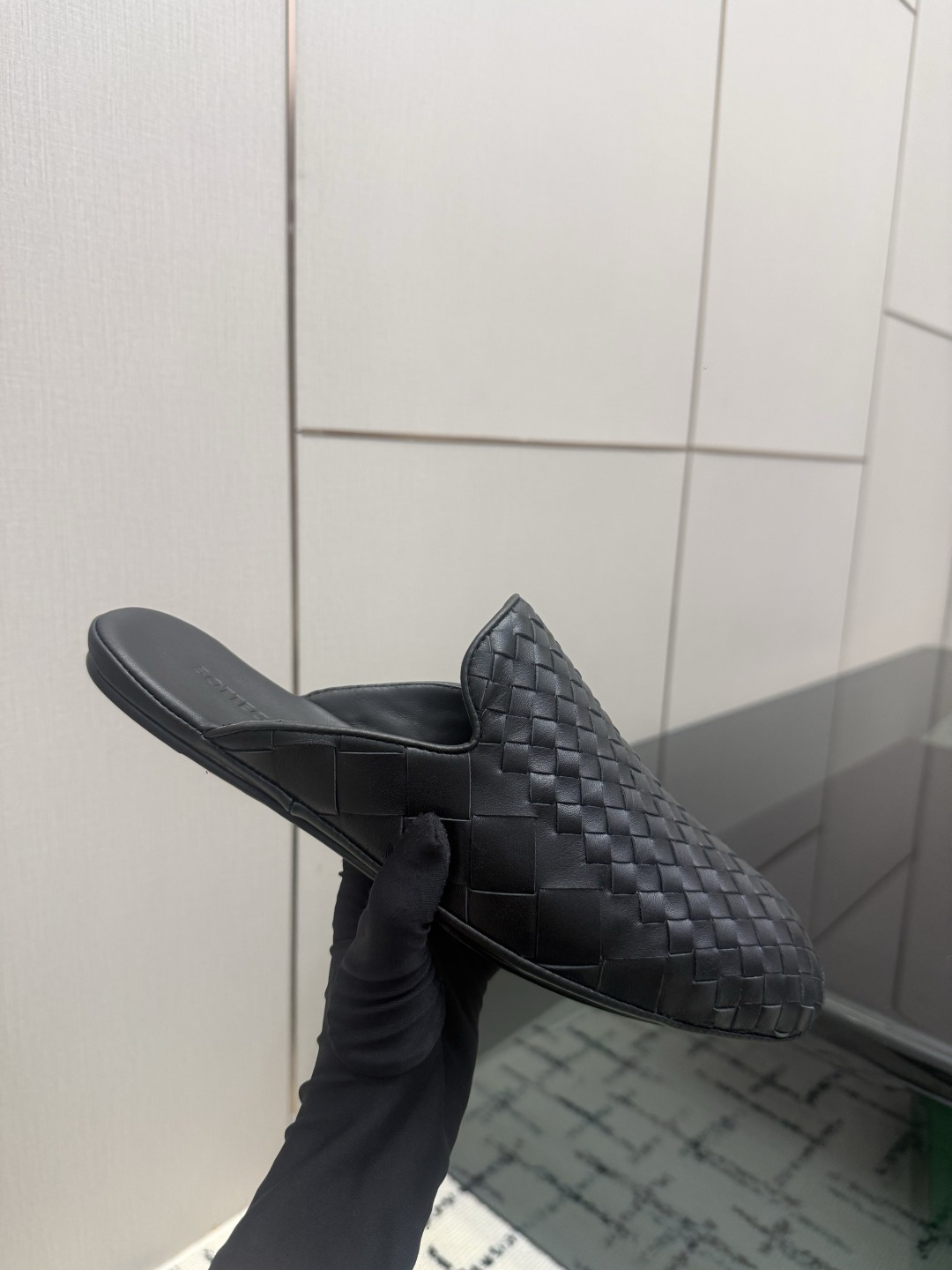 Bottega Veneta Slides