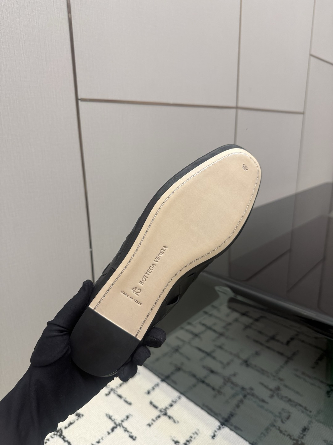 Bottega Veneta Slides
